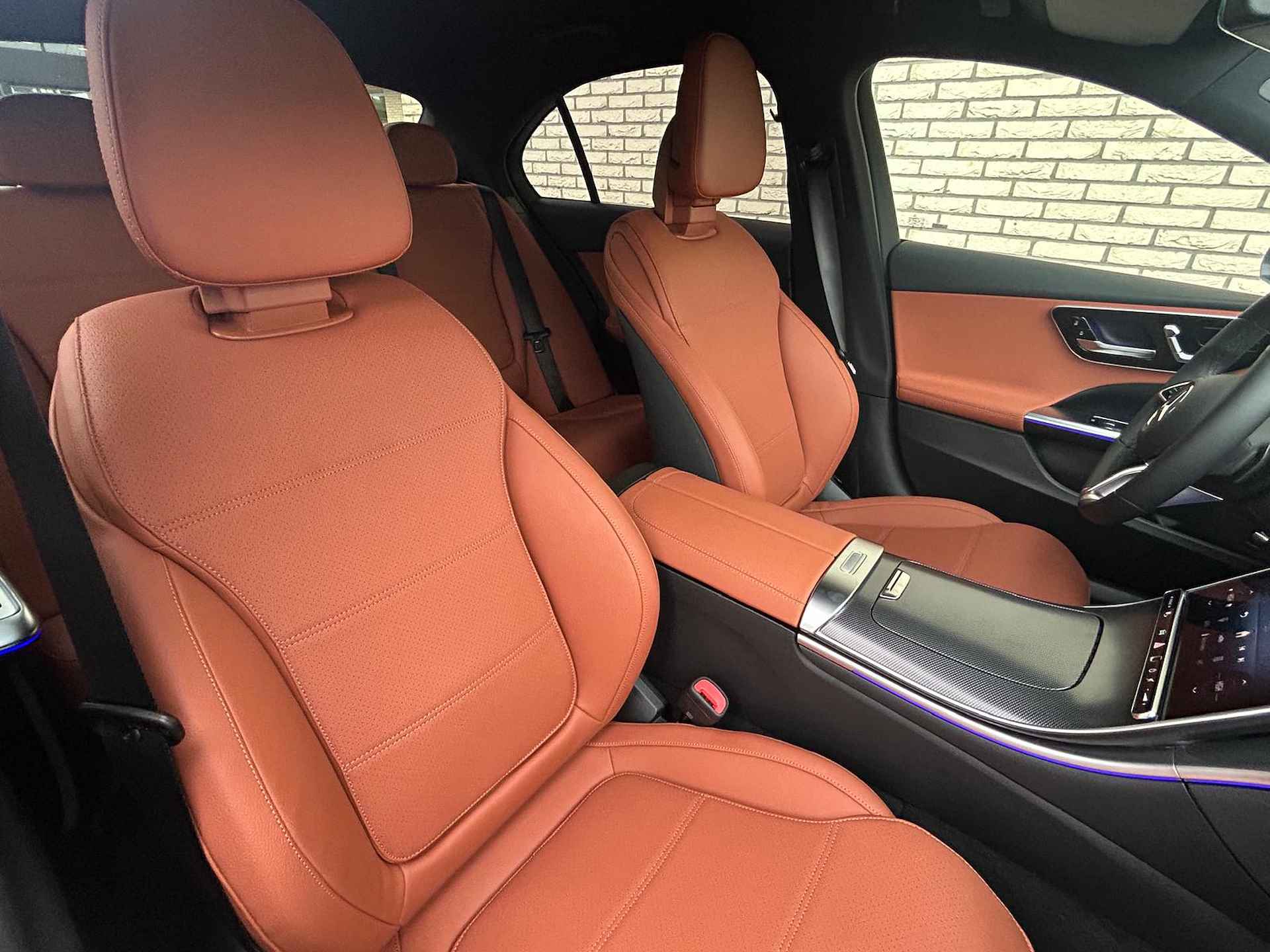 Mercedes-Benz C-Klasse C 180 Star Edition Luxury Line Automaat | Smartphone integratie | Achteruitrijcamera | Parkeerassistent | Spoorassistent | Memory | DAB+| Trekhaak | Stoelverwarming - 11/19