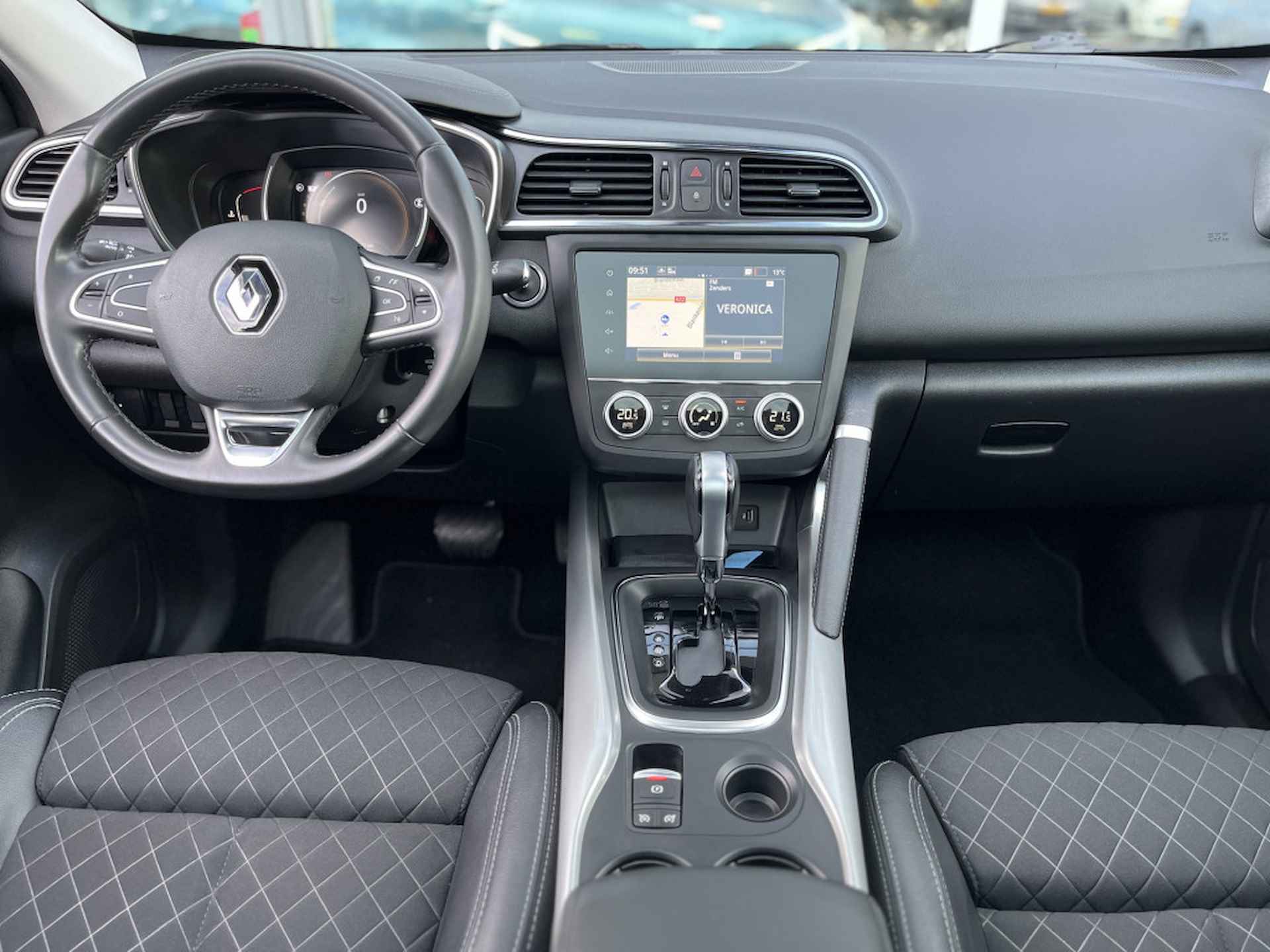 Renault Kadjar 1.3 TCe 160 Intens | Automaat | Panodak | Camera | Trekhaak | Pack Winter | Apple CarPlay / Android Auto - 10/29