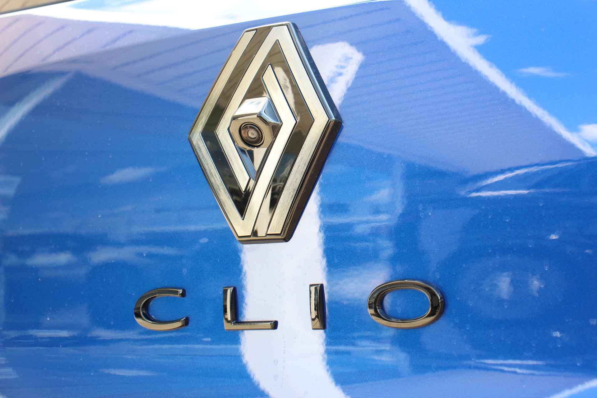 Renault Clio 1.0 TCe 90 GPF Esprit Alpine - 28/45