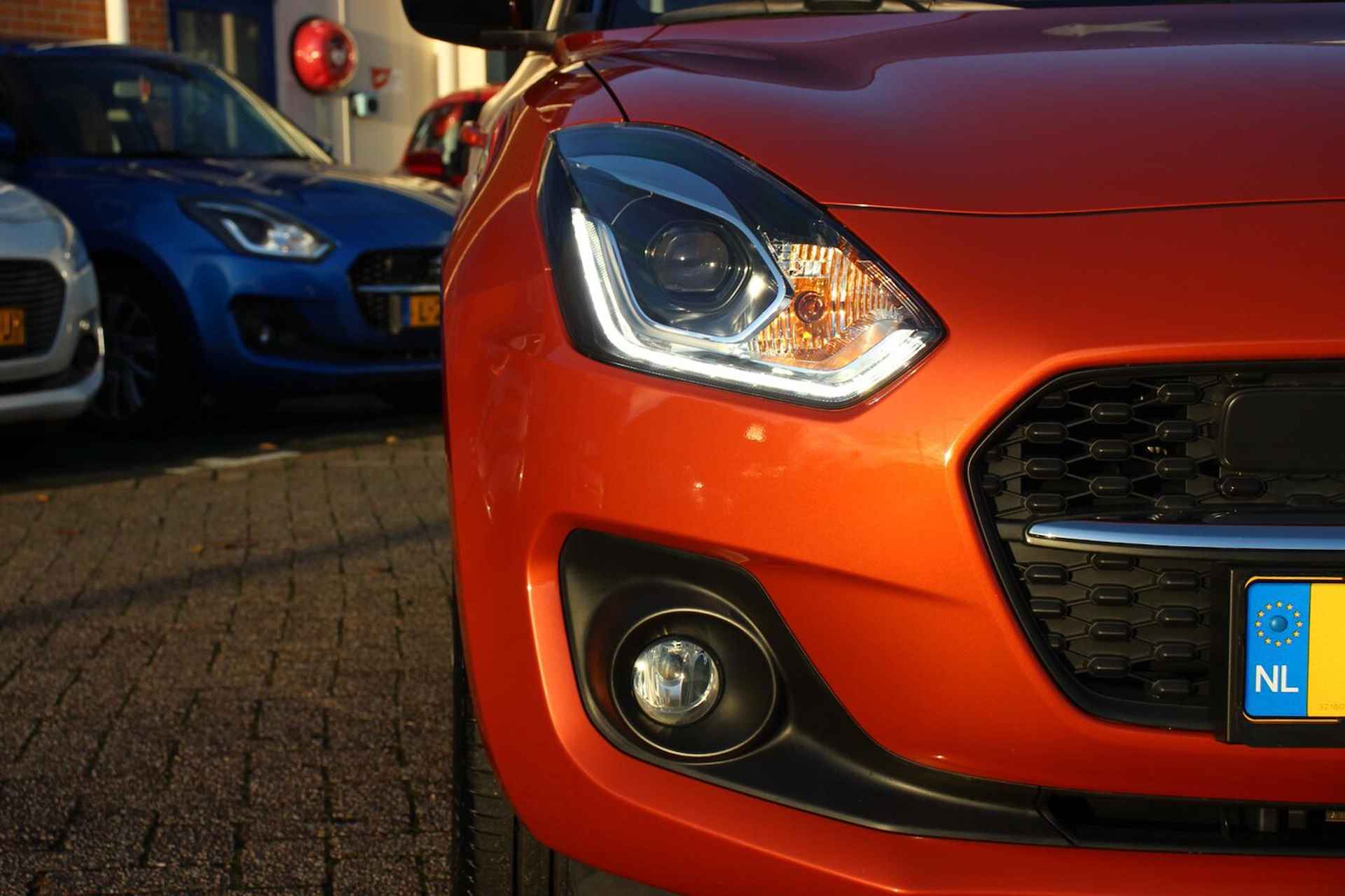 Suzuki Swift 1.2 Select Hybrid | Navi | 6 jaar garantie | - 25/27