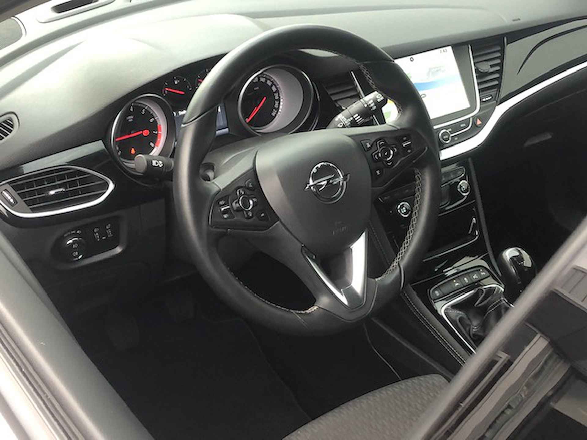 Opel Astra Sports Tourer 1.4 Turbo 150PK Innovation + met 18inch, AGR, Elek.Klep, Navi/Camera, Trekhaak - 29/32