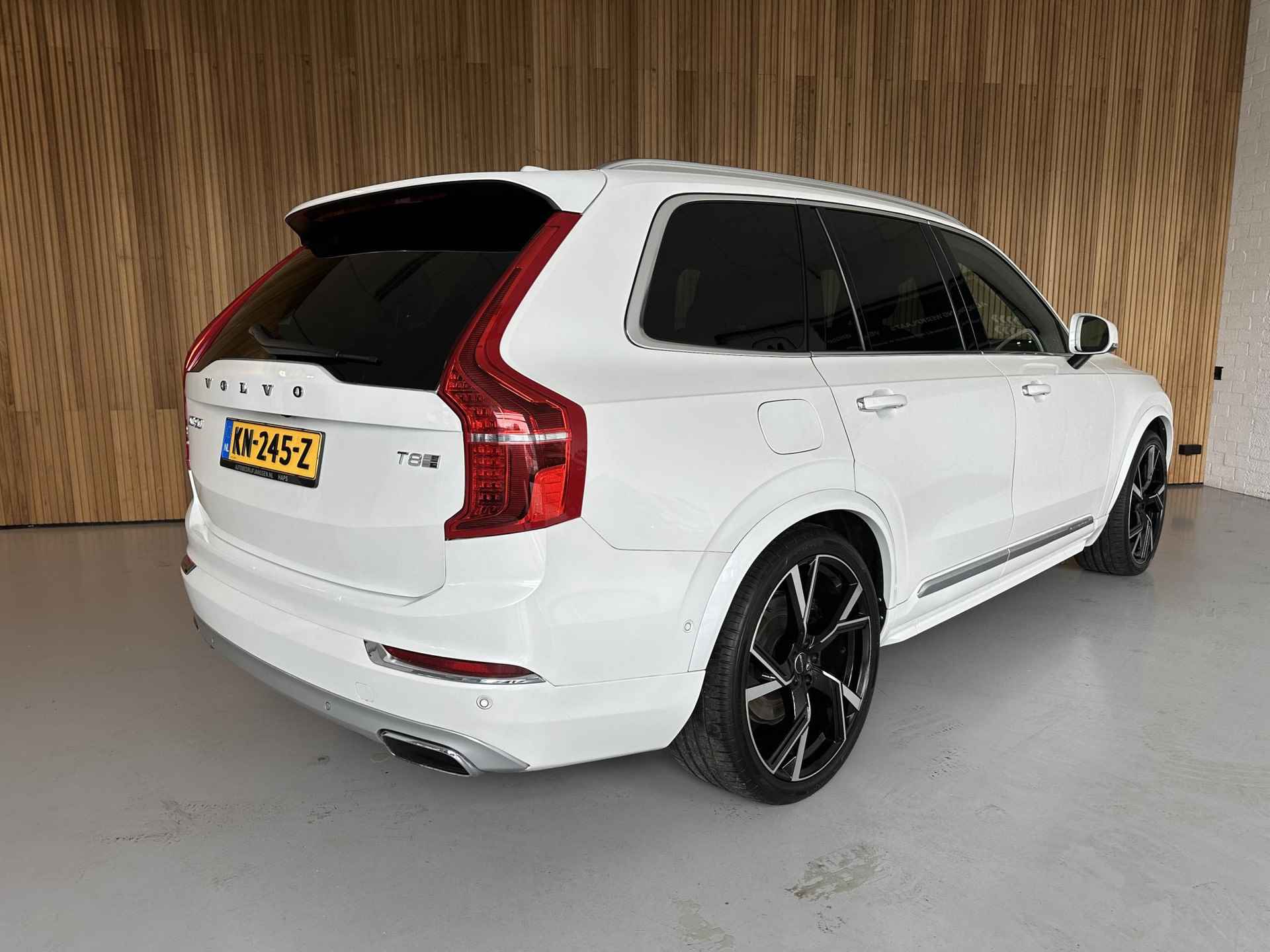 Volvo XC90 2.0 T8 Twin Engine AWD Inscription 22 inch | Panoramadak | Leder | Hybrid - 3/41