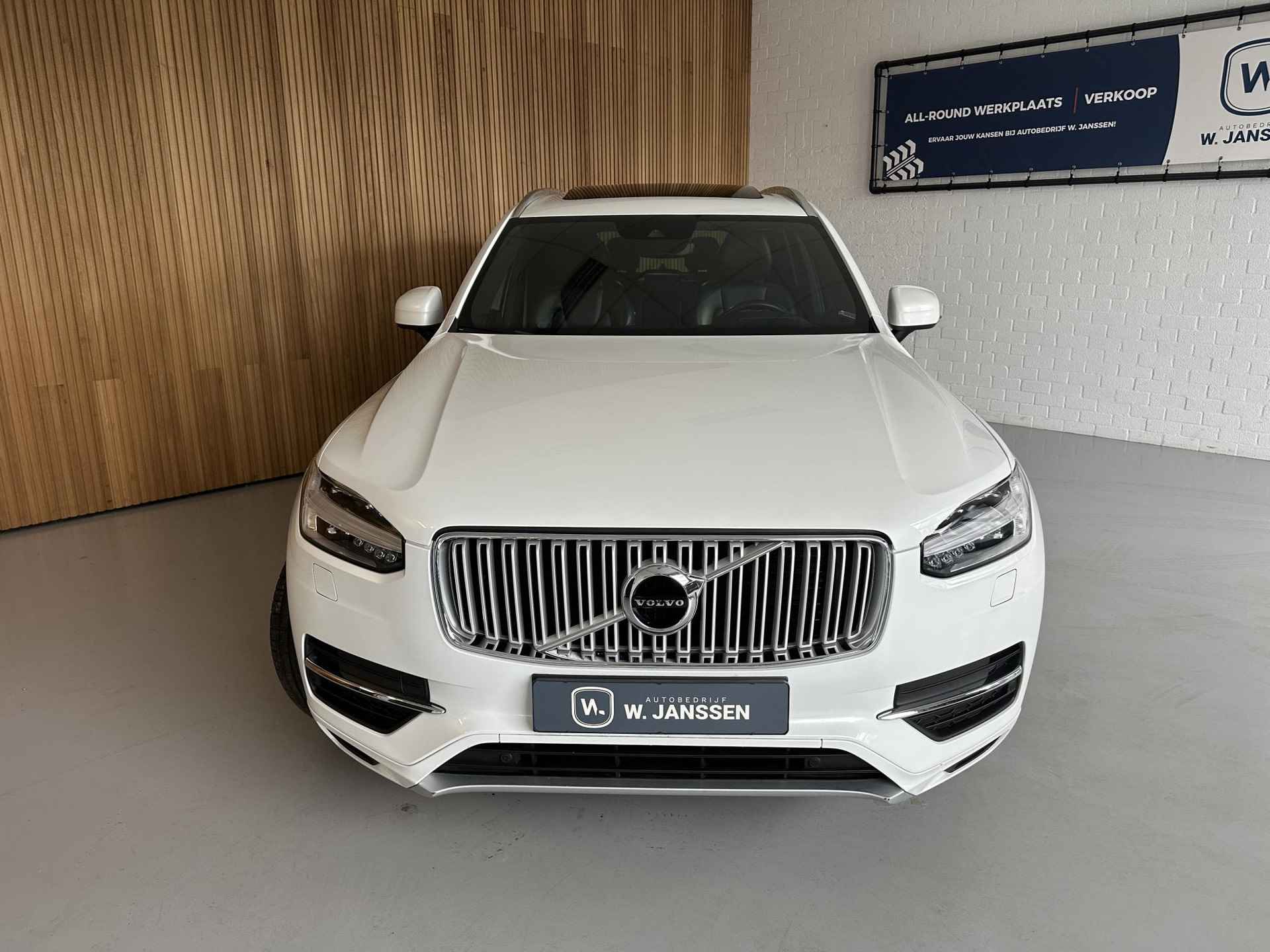 Volvo XC90 2.0 T8 Twin Engine AWD Inscription 22 inch | Panoramadak | Leder | Hybrid - 25/41