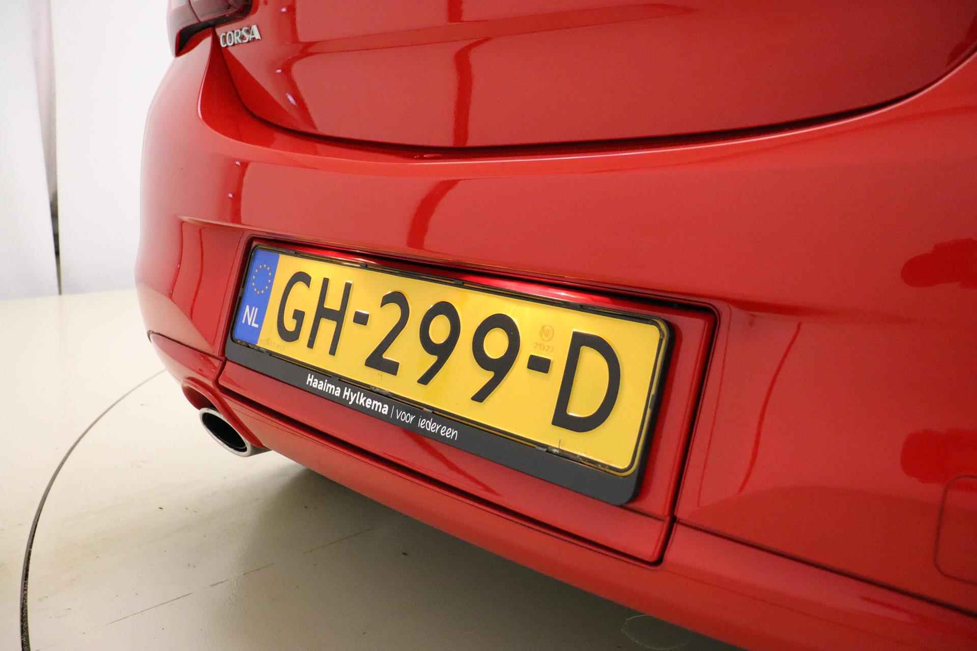 Opel Corsa 1.0 Turbo Color Edition 90pk | Airco | Sportief | Fietsendrager | Lichtmetalen Velgen Zwart | Zwart Dak | Weinig Kilometers | Cruise Control - 16/31