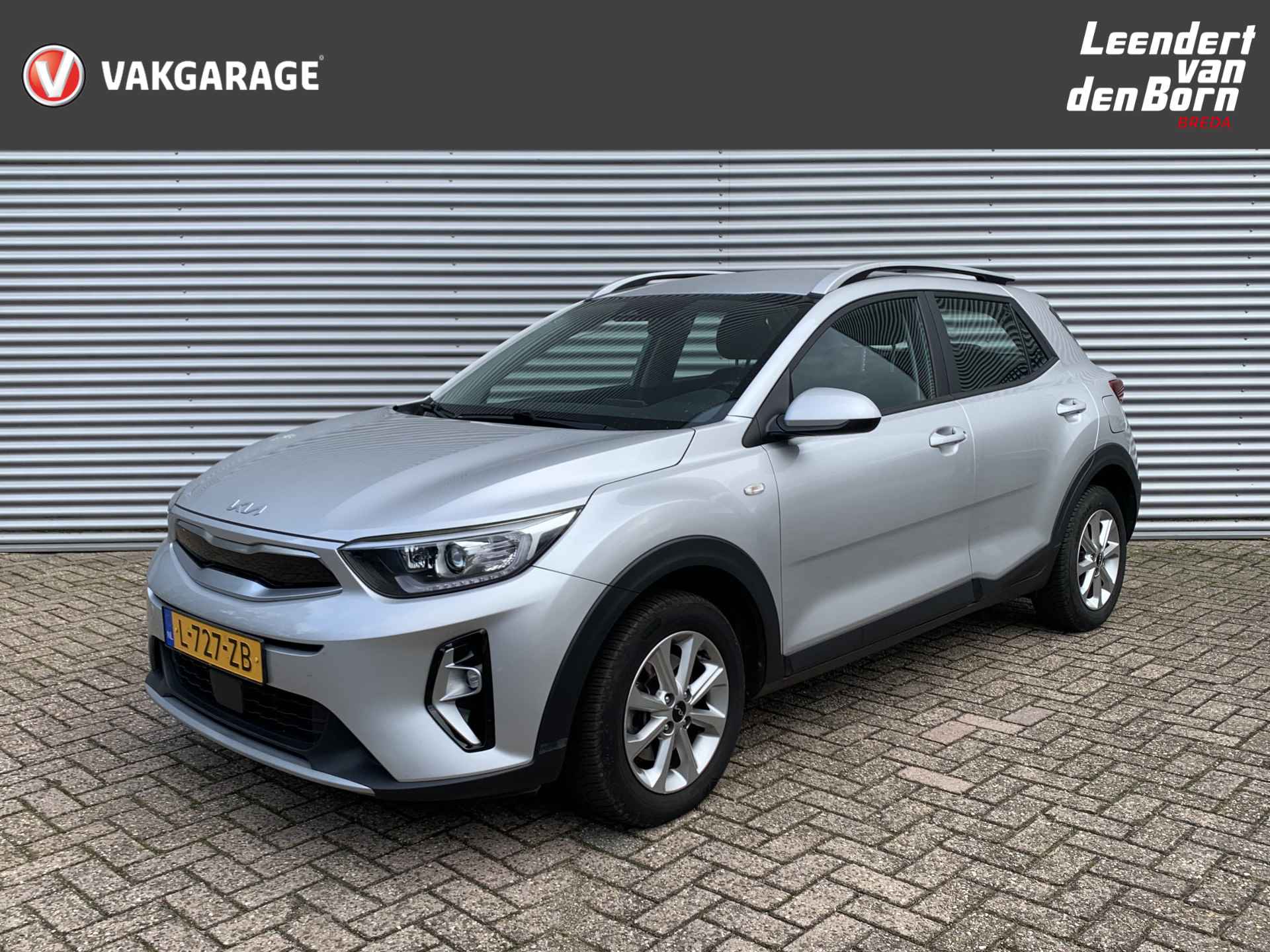 Kia Stonic 1.0 T-GDi MHEV DynamicLine Navigation Pack Camera | Climate control | Cruise control | Navigatie - 1/13