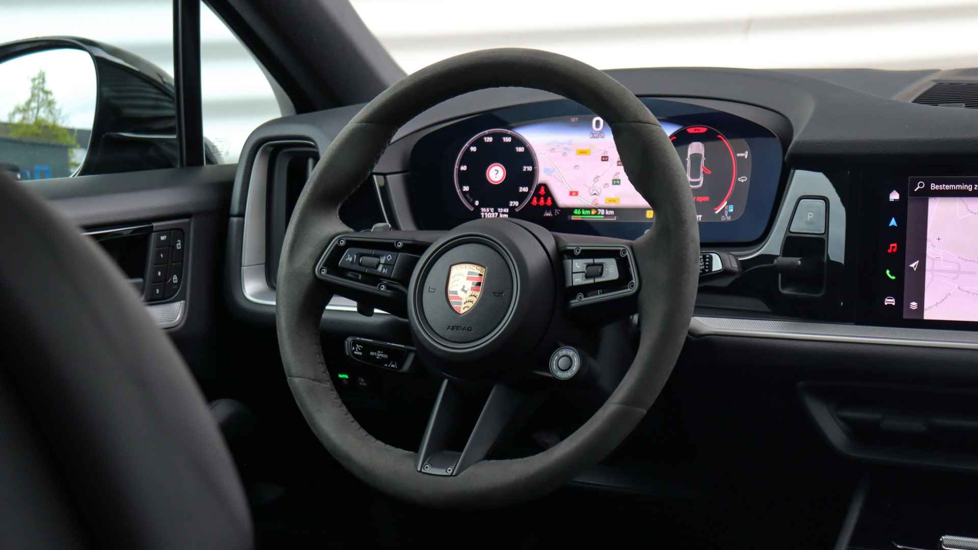 Porsche Cayenne Coupé 3.0 E-Hybrid Facelift | SportDesign | Rear Seat Entertainment | BOSE Sound | Trekhaak | Panoramadak | 10,9'' Bijrijdersdisplay - 32/34