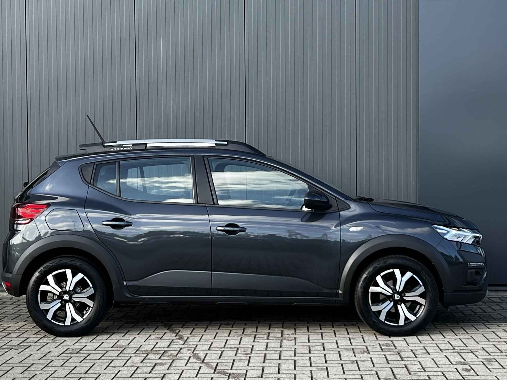 Dacia Sandero Stepway 1.0 TCe 90 Comfort | Trekhaak afneembare kogel | Navigatie | Apple Carplay - Android Auto | Parkeersensoren | Achteruitrijcamera - 14/21