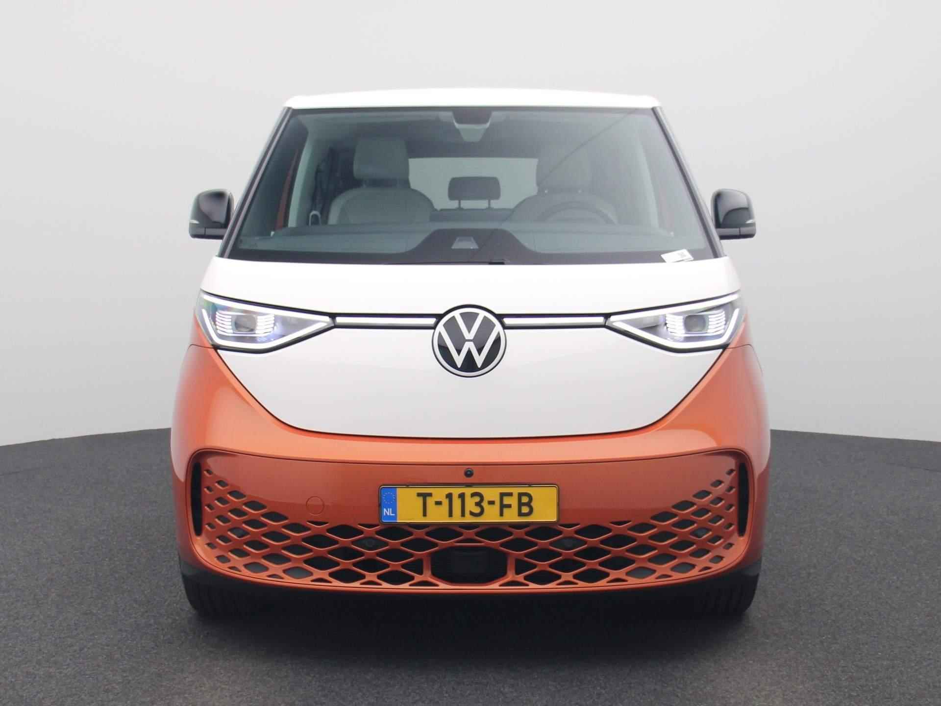 Volkswagen ID. Buzz 1st Max 77kWh | Navigatie | Airco | Parkeersensoren voor/achter | 21 inch Velgen | 360' Camera | LED | Stuur/Stoelverwarming | - 3/45