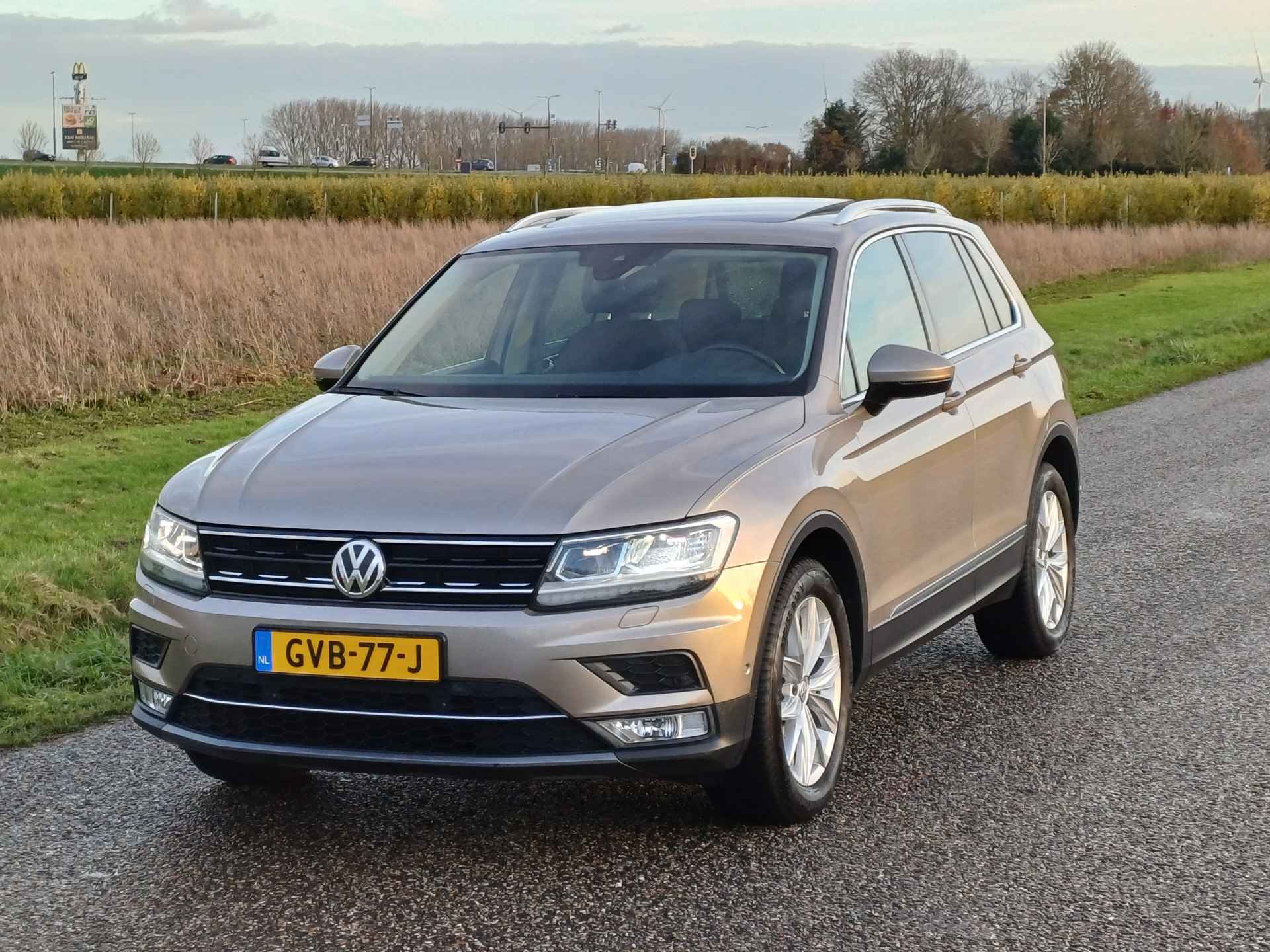 Volkswagen Tiguan 1.4 TSI 4Motion Highline | Pano | Digi dash | Camera | Led | Navi | 18 " | Ada Cruise | - 4/56