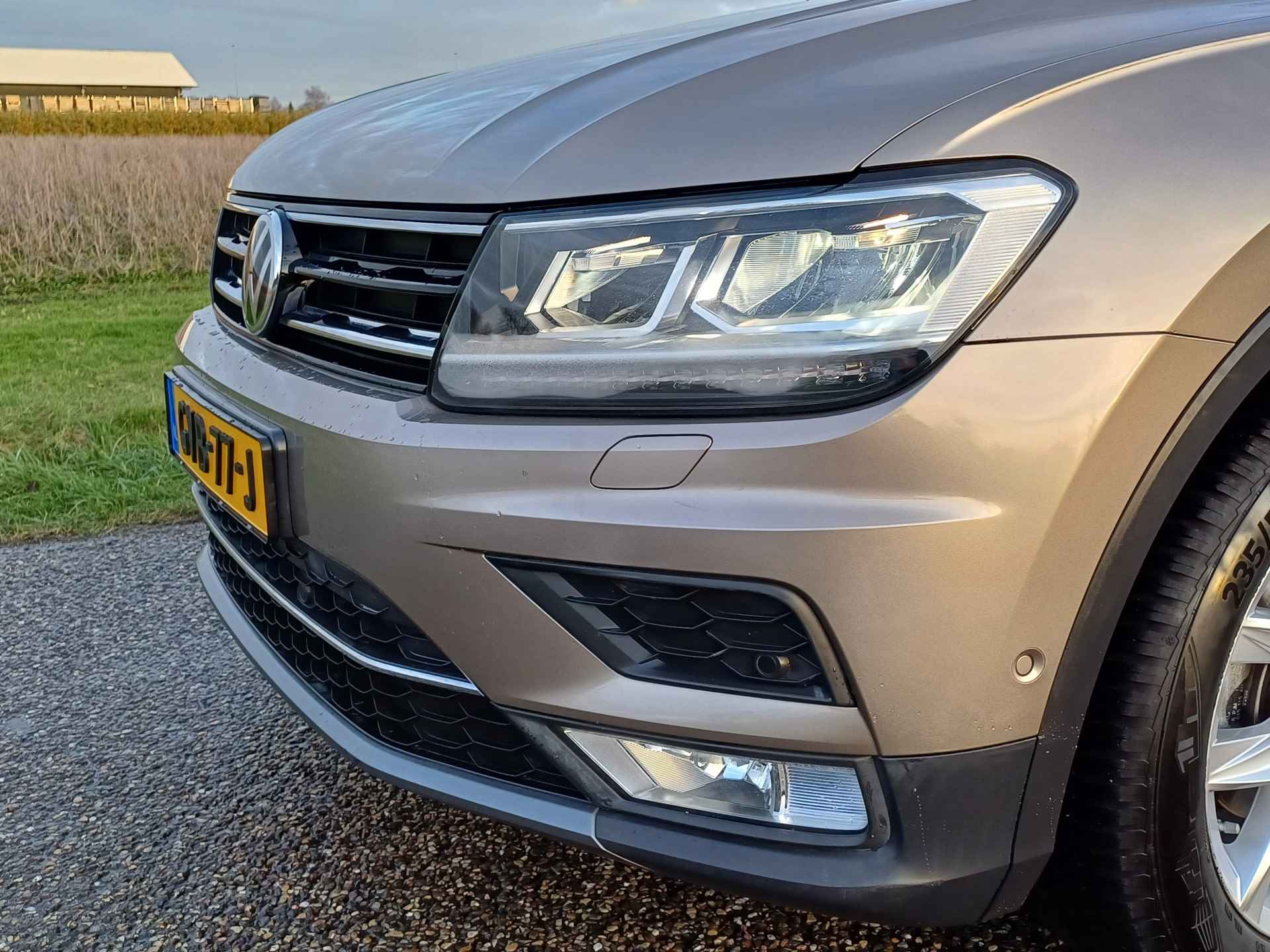 Volkswagen Tiguan 1.4 TSI 4Motion Highline | Pano | Digi dash | Camera | Led | Navi | 18 " | Ada Cruise | - 11/56