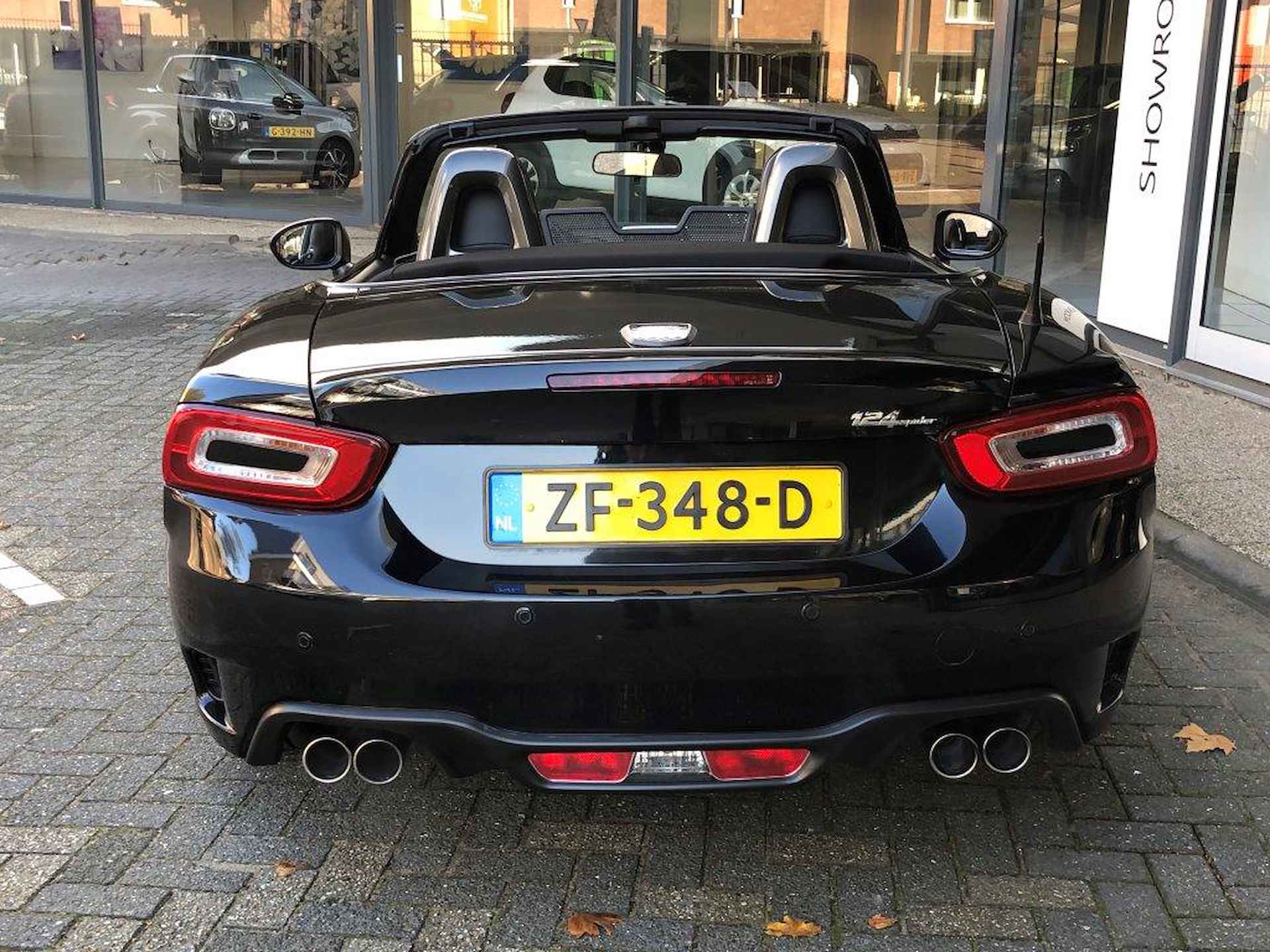 Abarth 124 Spider - 6/17