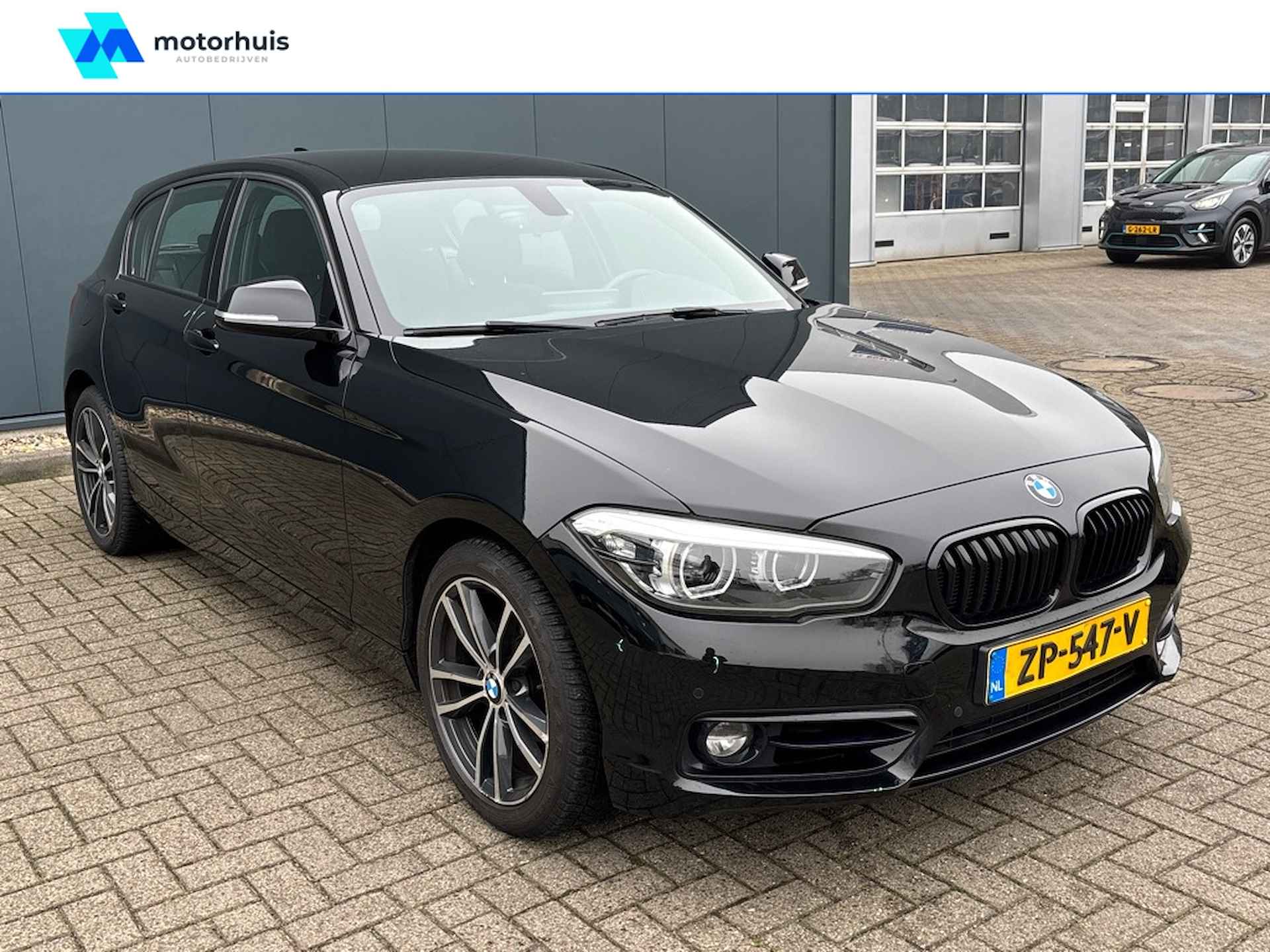 BMW 1-Serie (f20) 118i 136pk Aut  Edition Sport Line Shadow Executive - 2/7