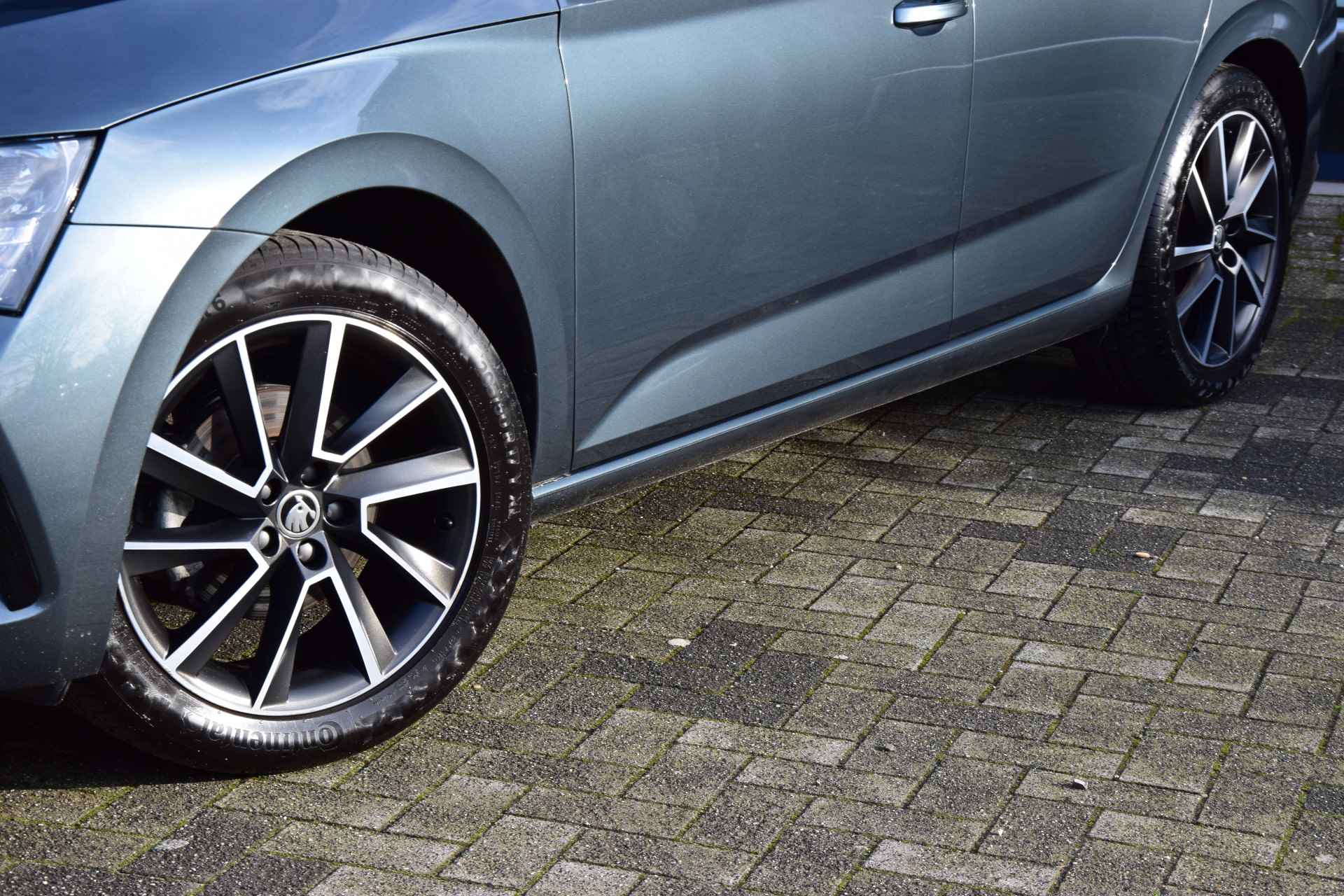 Škoda Scala 1.5 TSI 150PK DSG Automaat Sport Business | NL-Auto | BOVAG Garantie | Sunset glas achter | Parkeercamera | DAB | Keyless Start | Apple Carplay/Android Auto | - 16/40