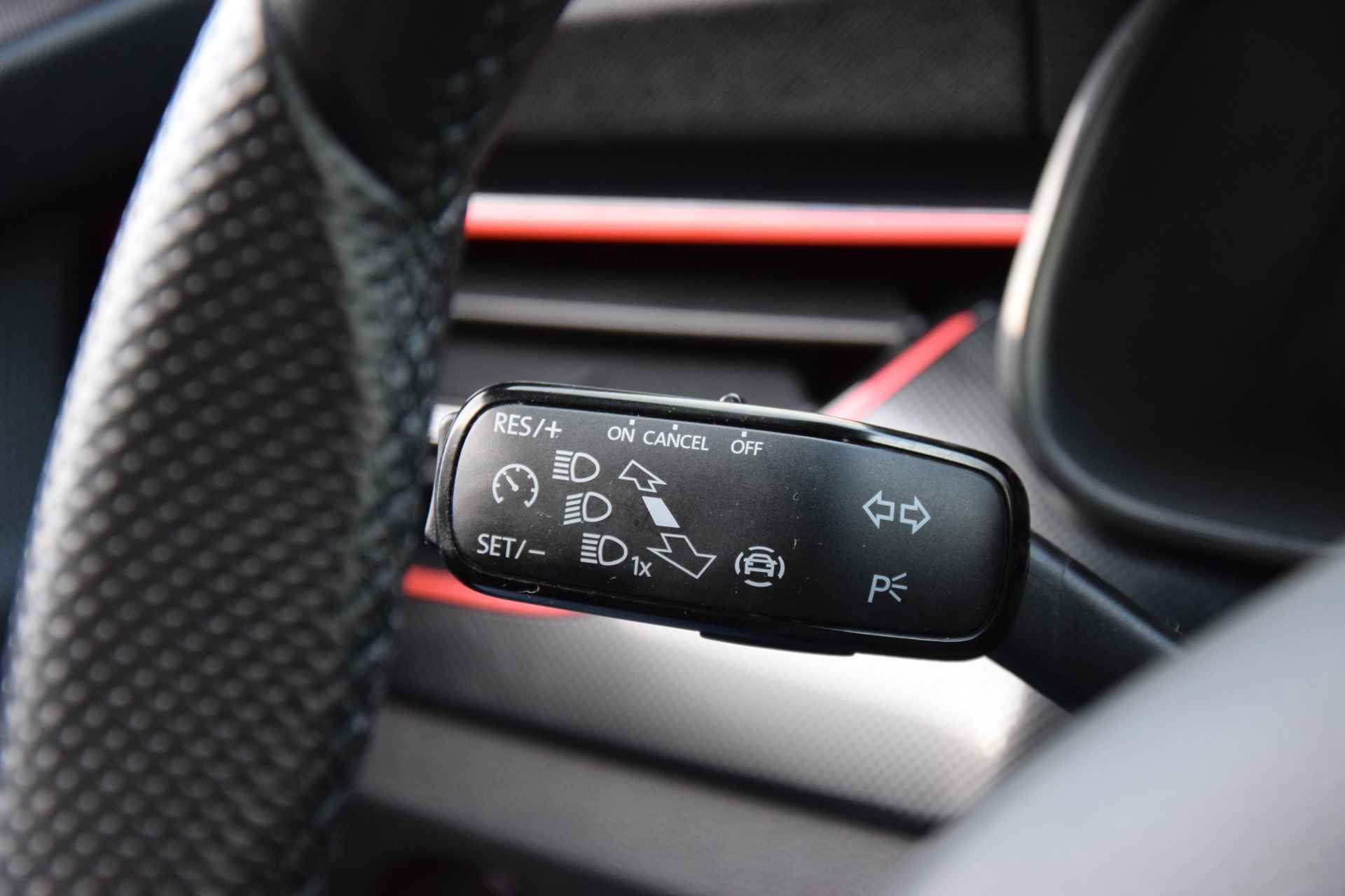 Škoda Scala 1.5 TSI 150PK DSG Automaat Sport Business | NL-Auto | BOVAG Garantie | Sunset glas achter | Parkeercamera | DAB | Keyless Start | Apple Carplay/Android Auto | - 27/40