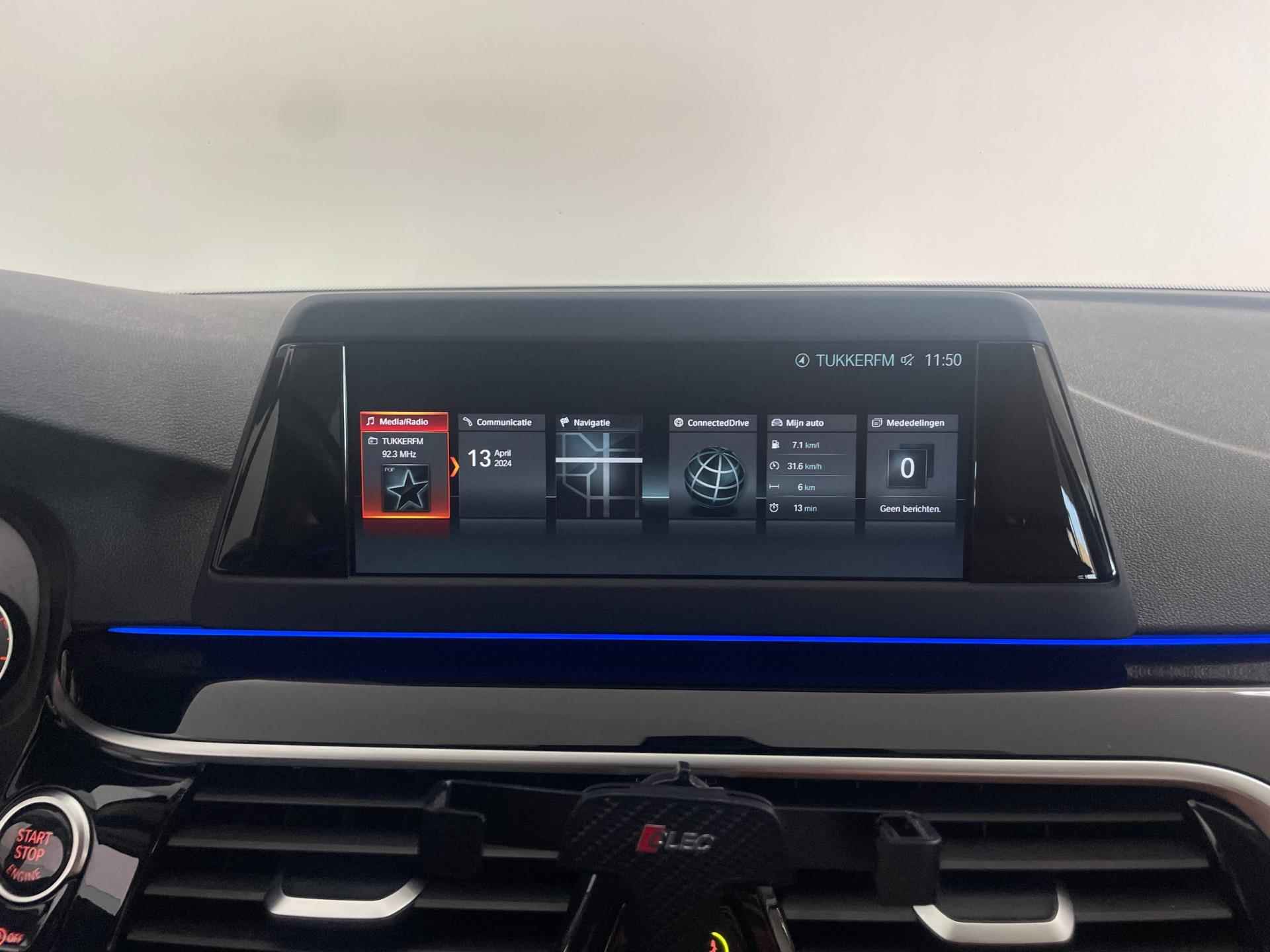 BMW 5-serie Touring 520i High Executive AUTOMAAT NAVI CRUISE BLUETOOTH LED VERL STUURVERW STOELVERW STOELVENT LEDER NIEUWSTAAT - 41/57