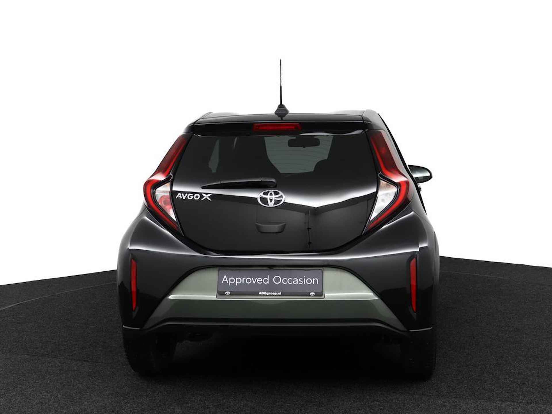 Toyota Aygo X 1.0 VVT-i MT Pulse Limited | Apple Carplay/Android Auto | Parkeercamera | Adaptieve Cruise-Control | Stoelverwarming | - 42/44