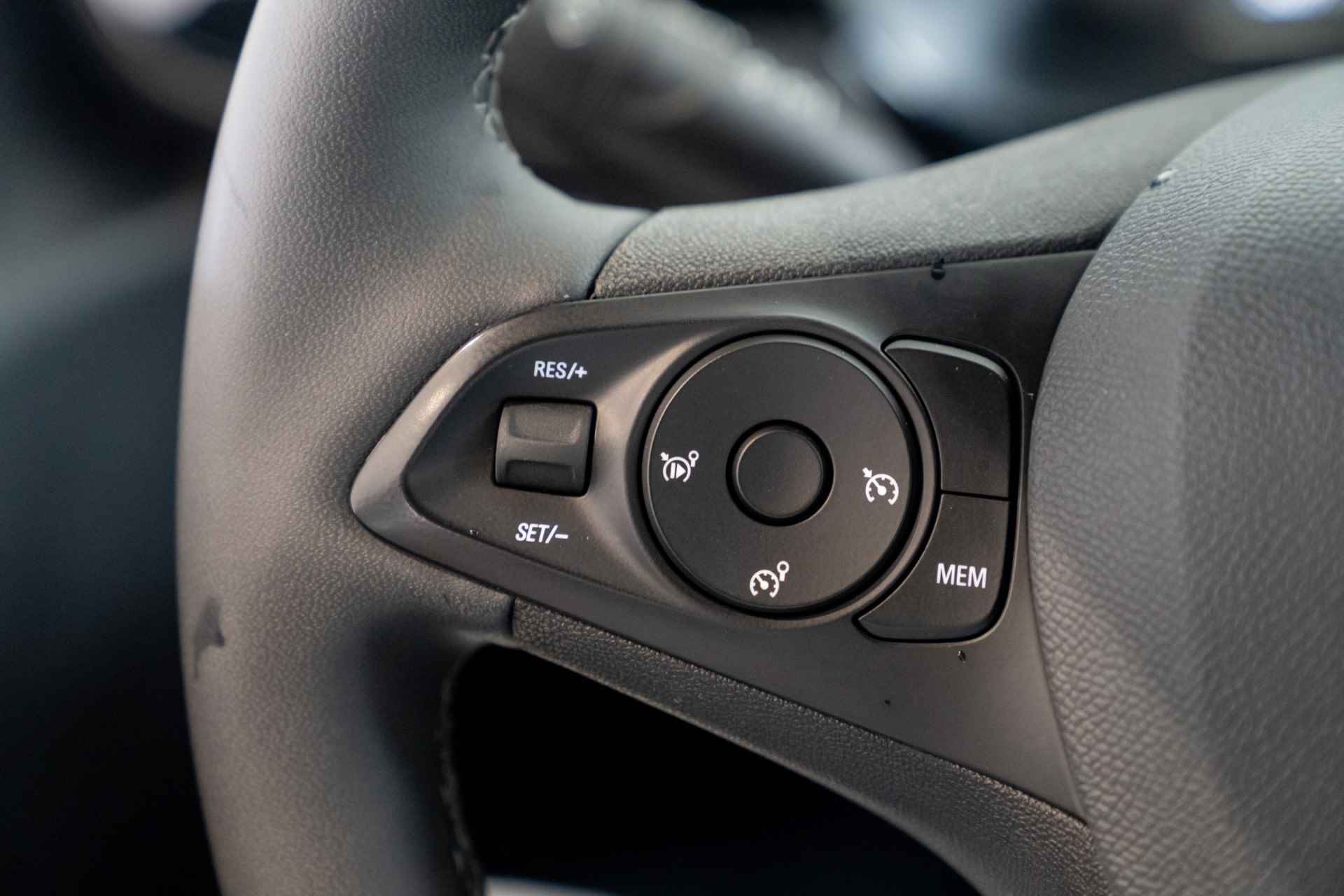 Opel Corsa 1.2 Turbo 100PK GS Line | Apple Carplay & Android Auto | Lichtmetaal | Cruise Controle | 1e Eigenaar - 17/30
