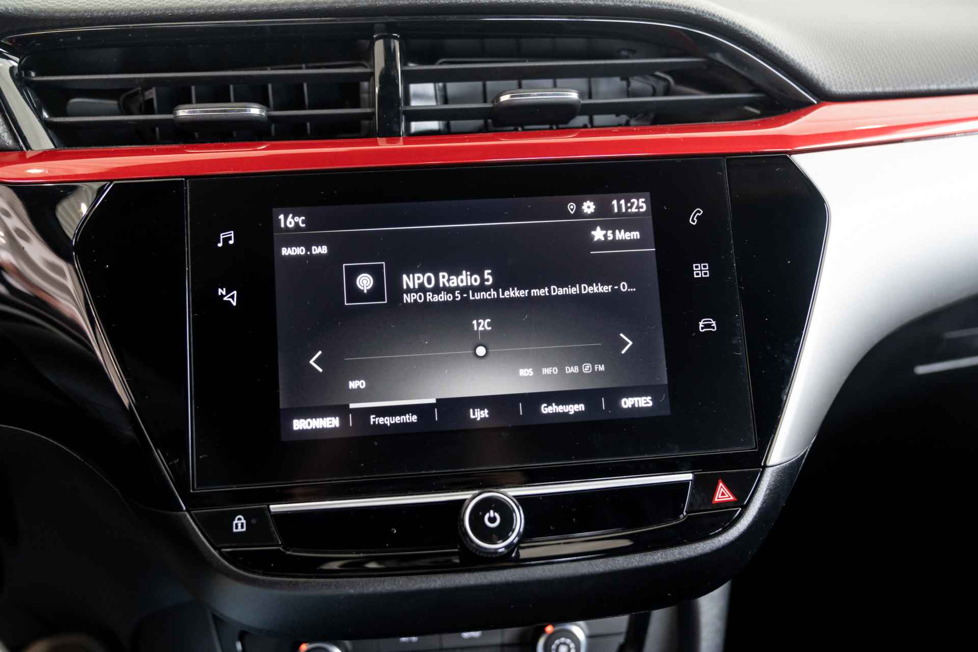 Opel Corsa 1.2 Turbo 100PK GS Line | Apple Carplay & Android Auto | Lichtmetaal | Cruise Controle | 1e Eigenaar - 25/30