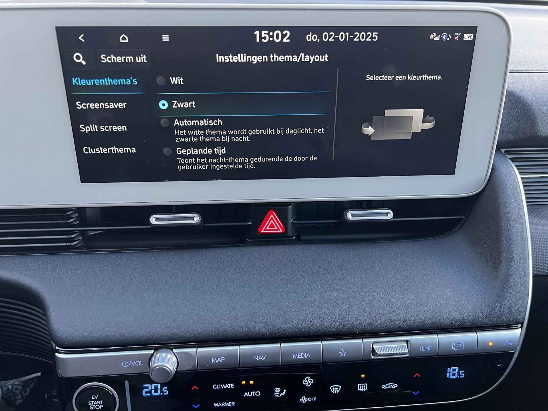 Hyundai IONIQ 5 Lounge 73kWh RWD Automaat / Panoramadak / Accu SoH 100% / Trekgewicht 1.600kg / WTLP 451 km / Adaptief CC / Navi / Apple Carplay Android / - 54/70