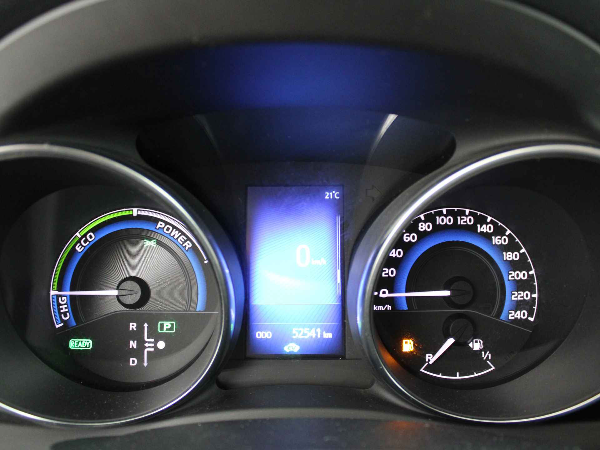 Toyota Auris 1.8 Hybrid Dynamic Ultimate Limited | Navigatie | Lichtmetalen Velgen | - 7/47