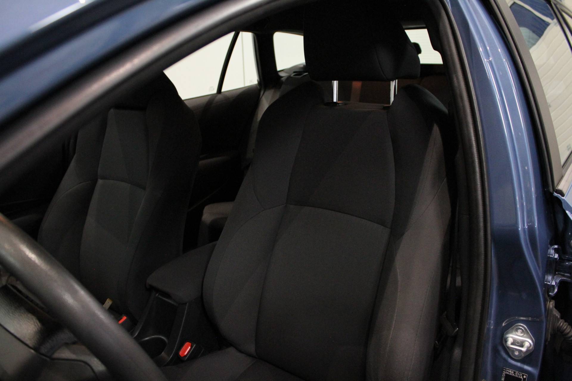 Toyota Corolla Touring Sports 1.2 Turbo Comfort | Navigatie | Lm velgen | - 6/19