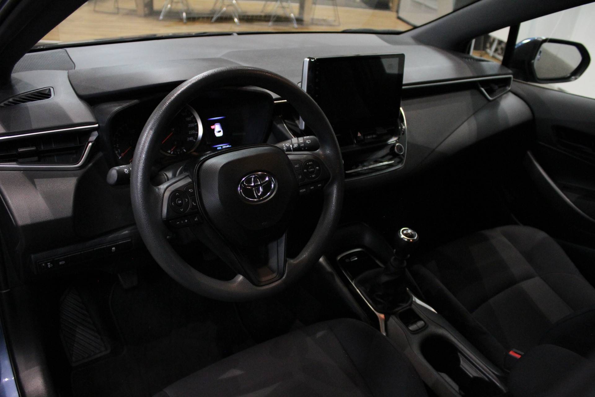 Toyota Corolla Touring Sports 1.2 Turbo Comfort | Navigatie | Lm velgen | - 7/19