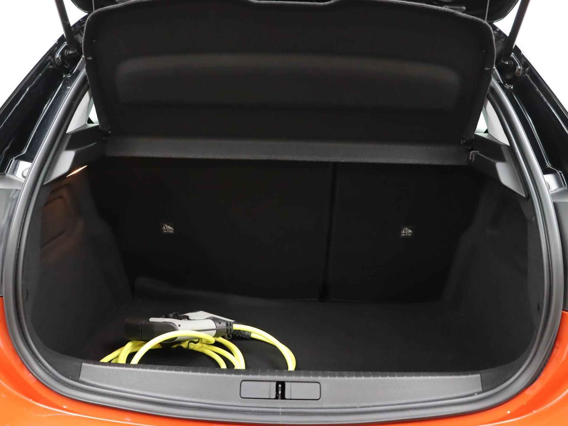 Opel Corsa-e Edition | Climate control | Apple Carplay/Android Auto | Verwarmbare voorstoelen - 26/28