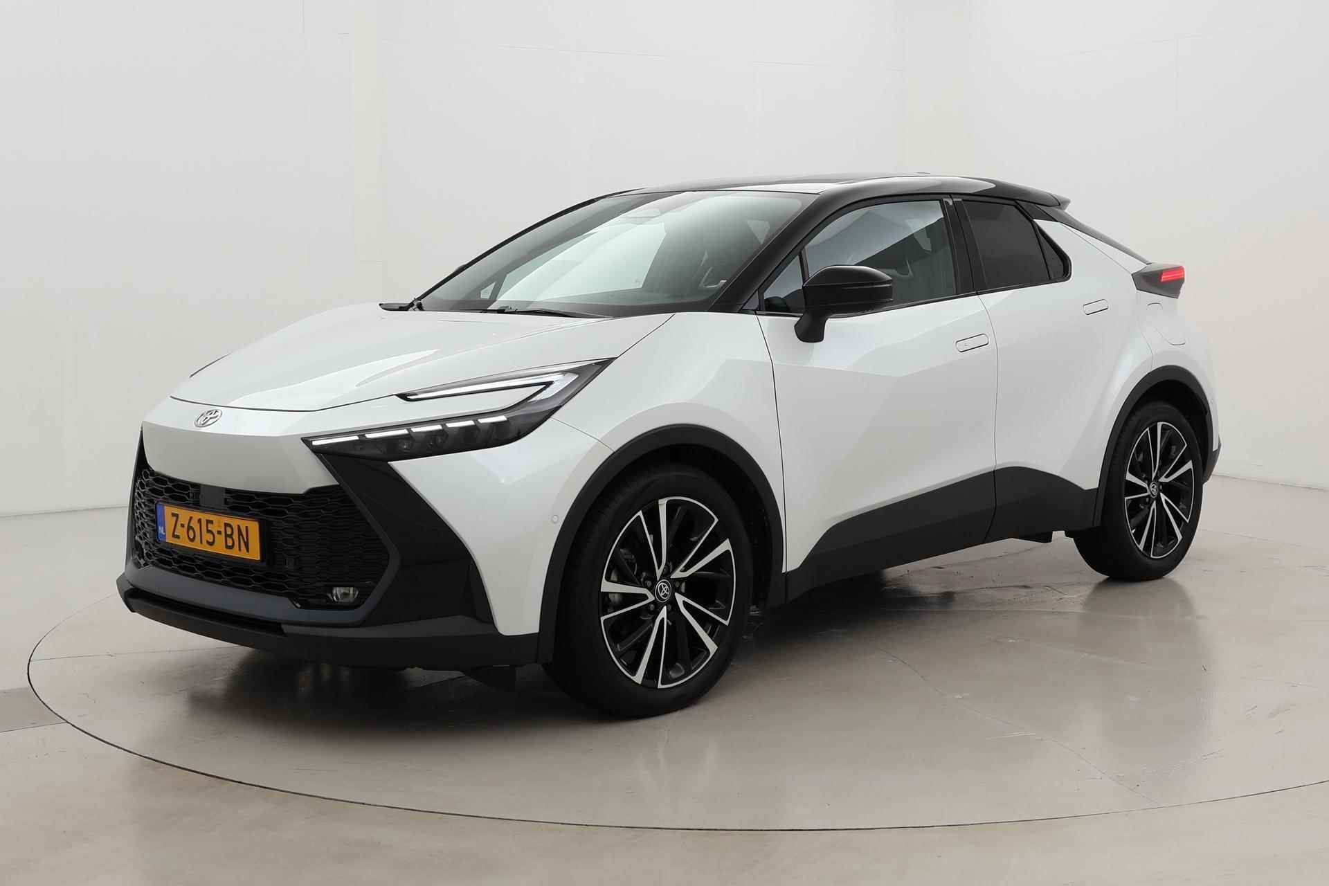 Toyota C-HR 1.8 Hybrid 140 Executive | Navigatie | 360 camera | Sfeerverlichting | 19 inch