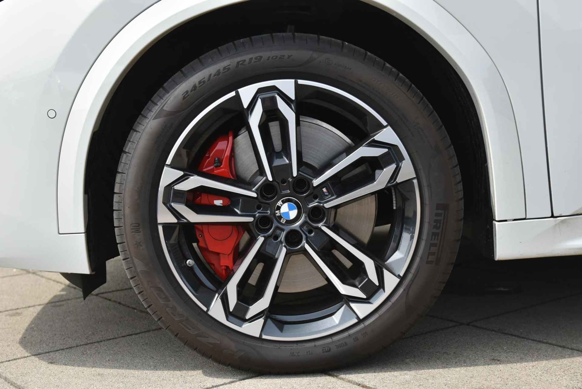 BMW X2 sDrive20i Launch Edition - 4/27