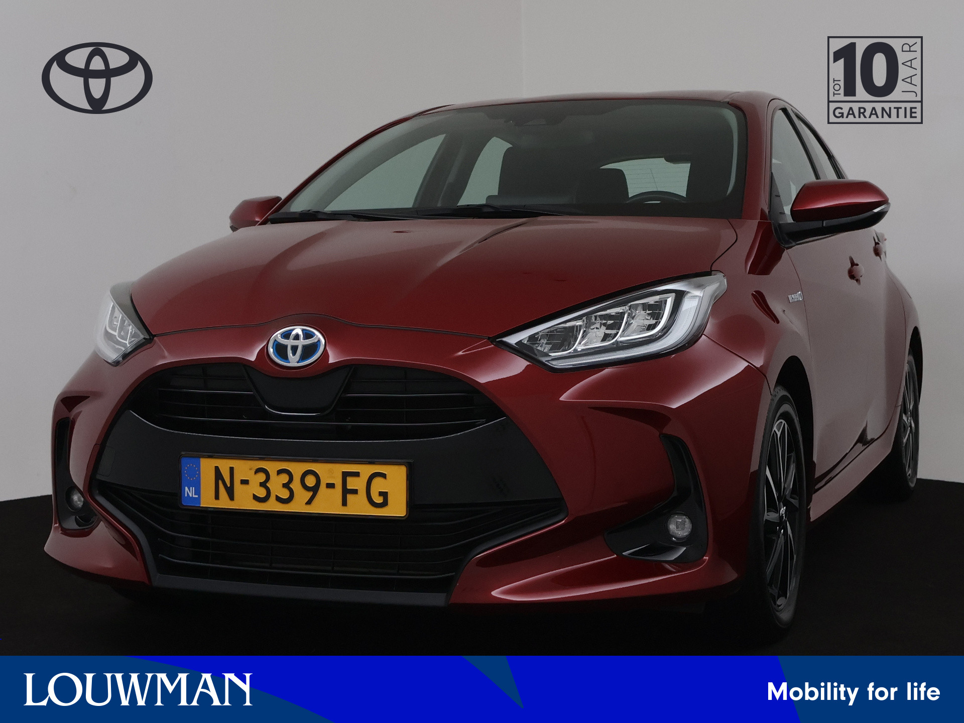 Toyota Yaris 1.5 Hybrid Dynamic | Navigatie |