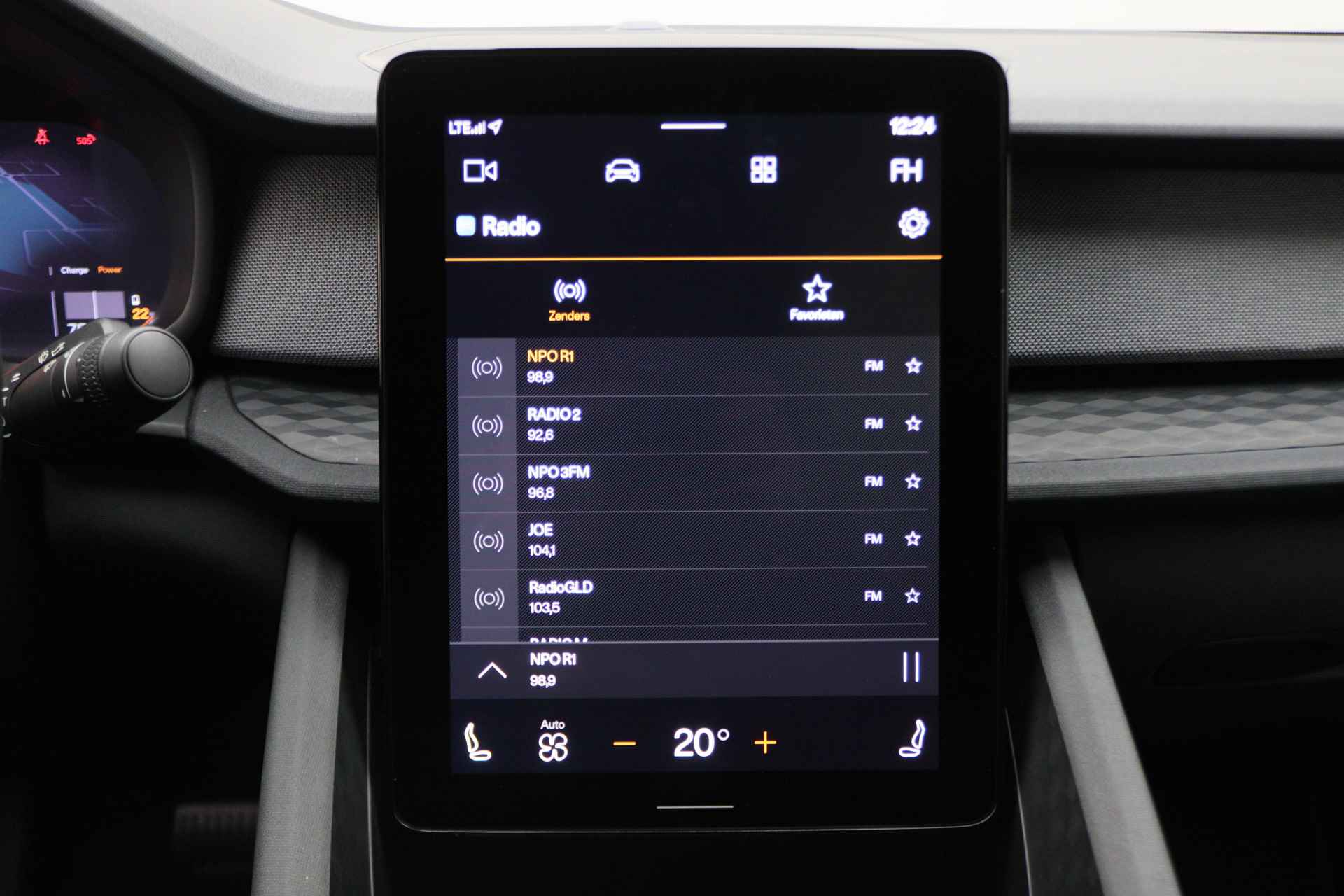 Polestar 2 Standard Range Single Motor 69 kWh ACC, 360° Camera, Apple Carplay, Climate Control, 19'' - 35/44