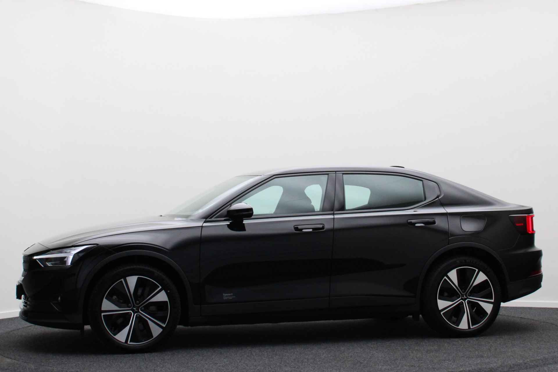 Polestar 2 Standard Range Single Motor 69 kWh ACC, 360° Camera, Apple Carplay, Climate Control, 19'' - 8/45