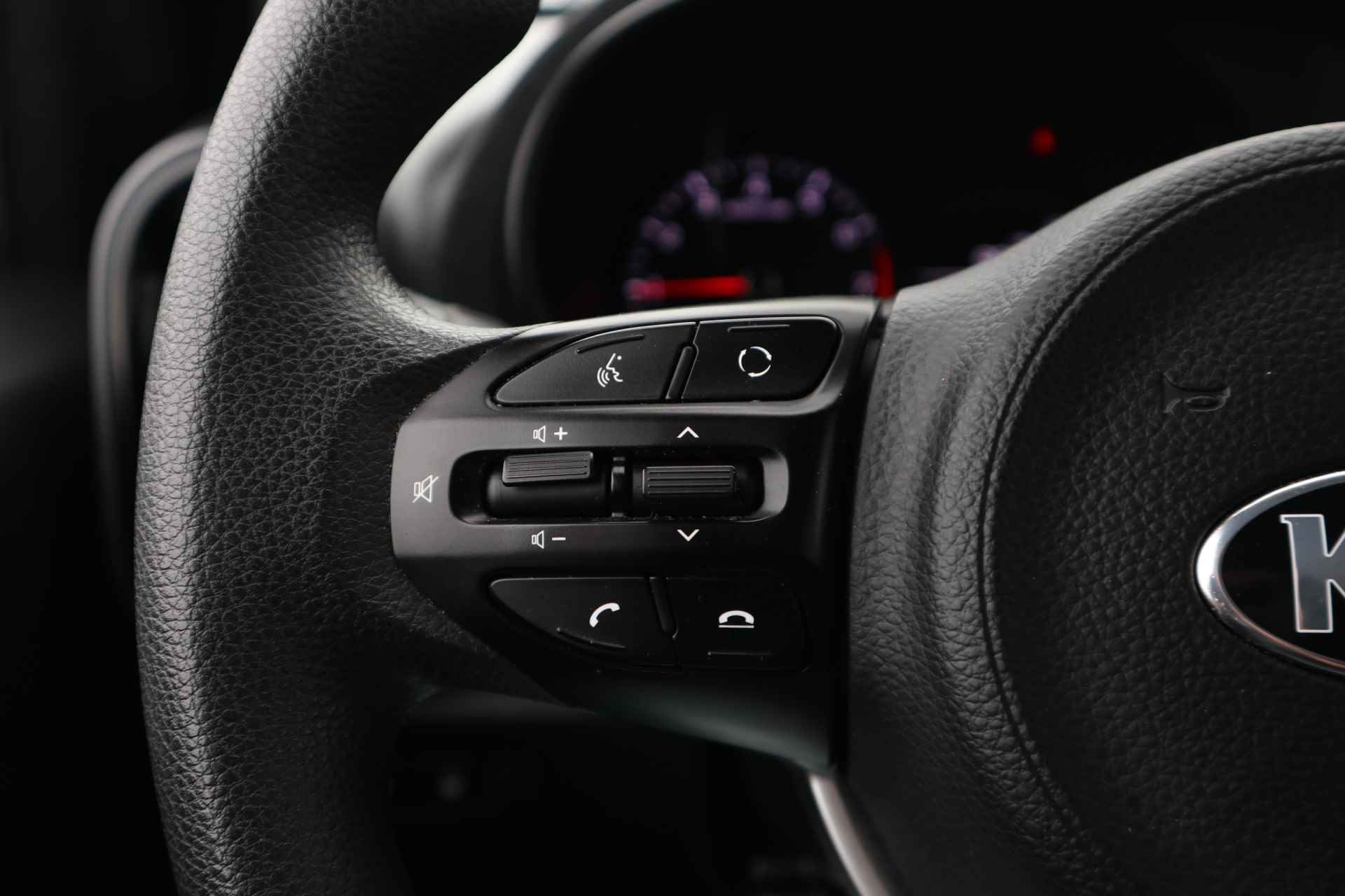 Kia Picanto 1.0 CVVT ComfortPlusLine Navigator NL AUTO | CARPLAY | CAMERA | LMV | - 23/28