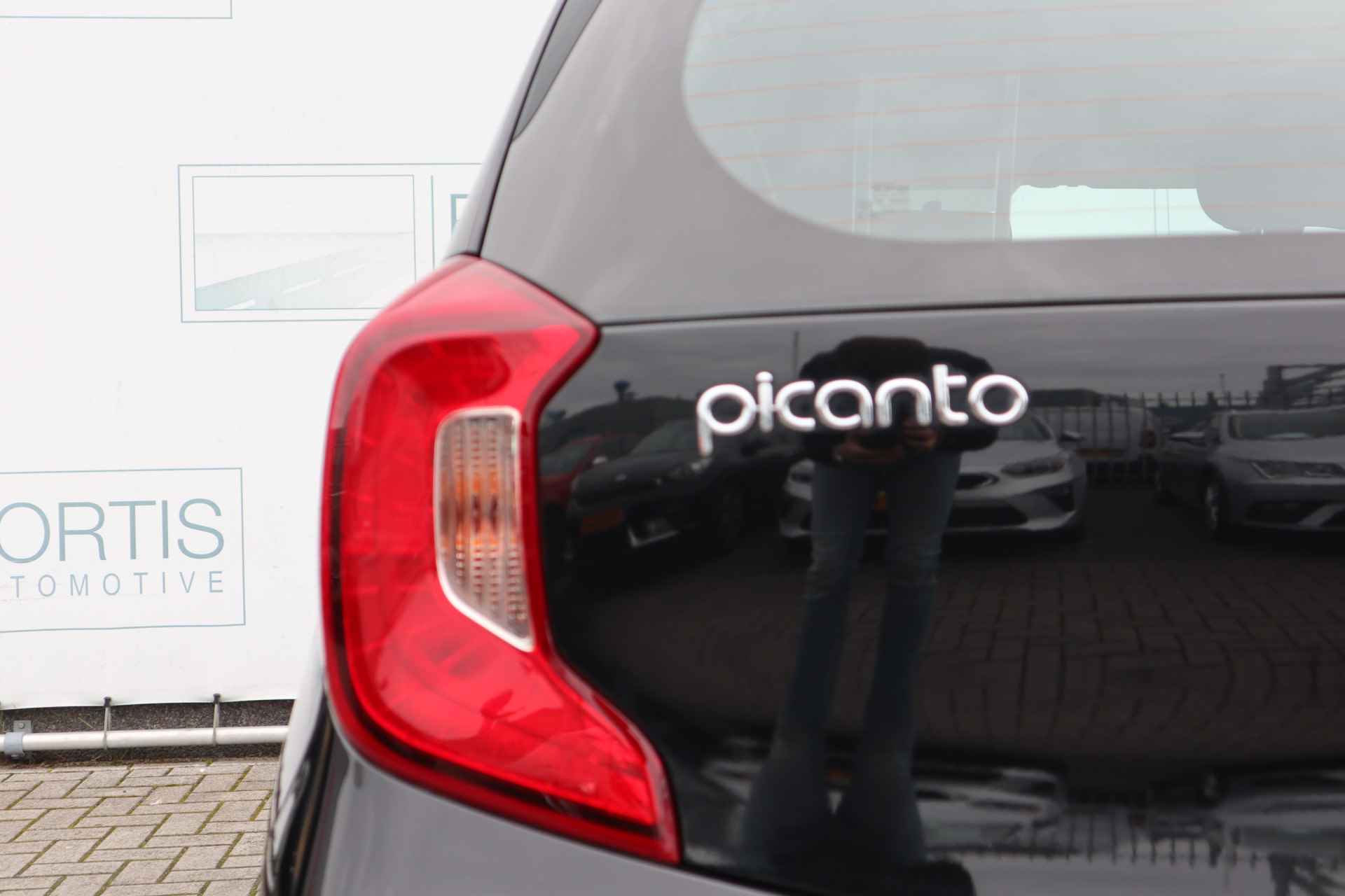 Kia Picanto 1.0 CVVT ComfortPlusLine Navigator NL AUTO | CARPLAY | CAMERA | LMV | - 27/28