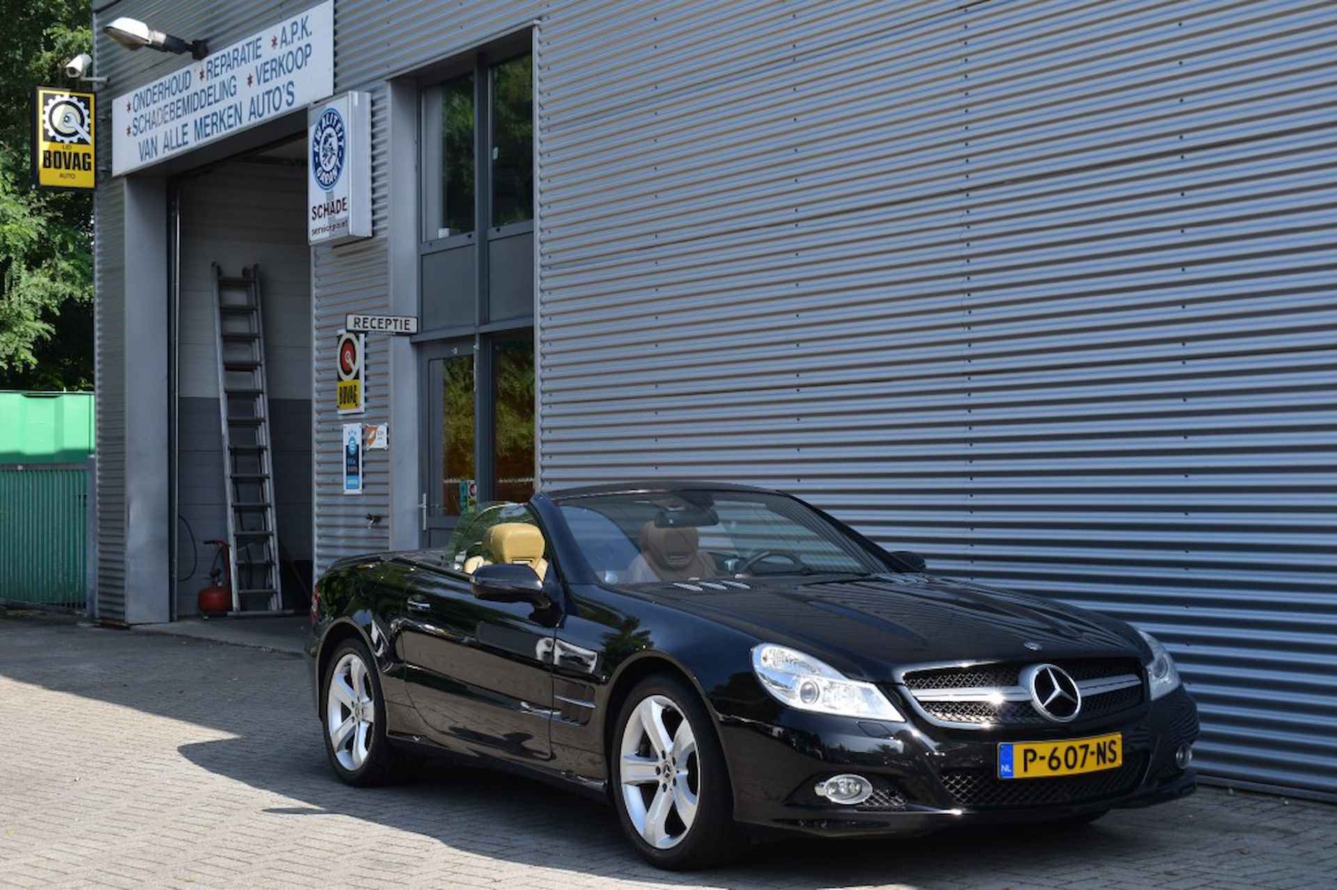 MERCEDES-BENZ Sl MERCEDES-BENZ SL350 / ELEKTR. STOELEN / H&amp;K / SEN.VOOR&amp;ACHTER / - 9/55