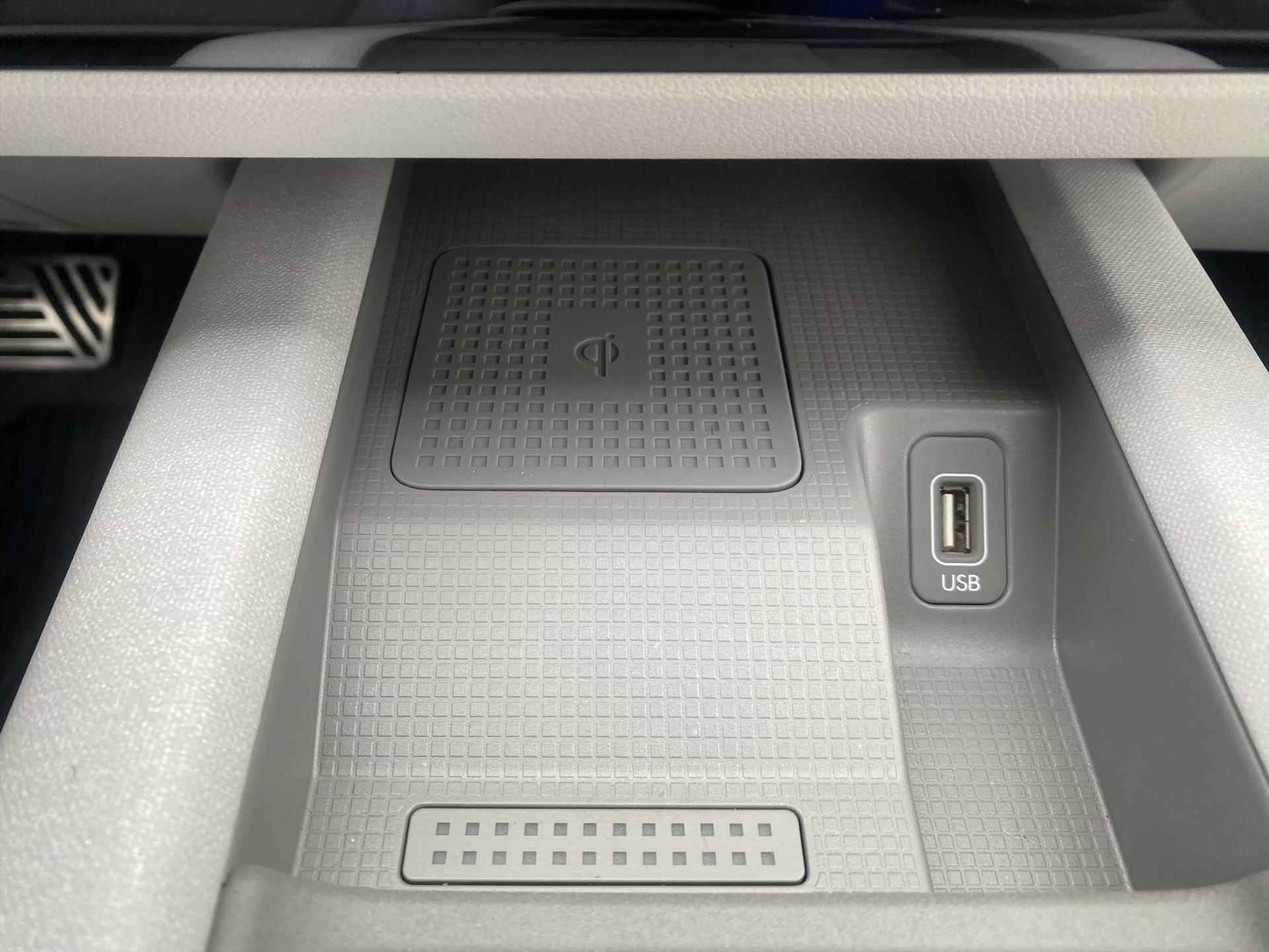 HYUNDAI Ioniq 6 77,4 kWh 229pk RWD Lounge | Lederen Bekleding | Apple Carplay | TREKHAAK | 360 Camera | Bose Premium Audio | - 26/45