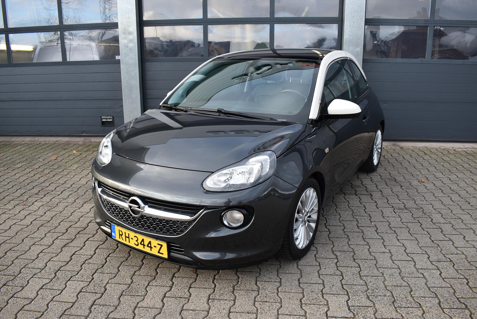 OPEL Adam 1.0 Turbo 90pk JAM FAVOURITE