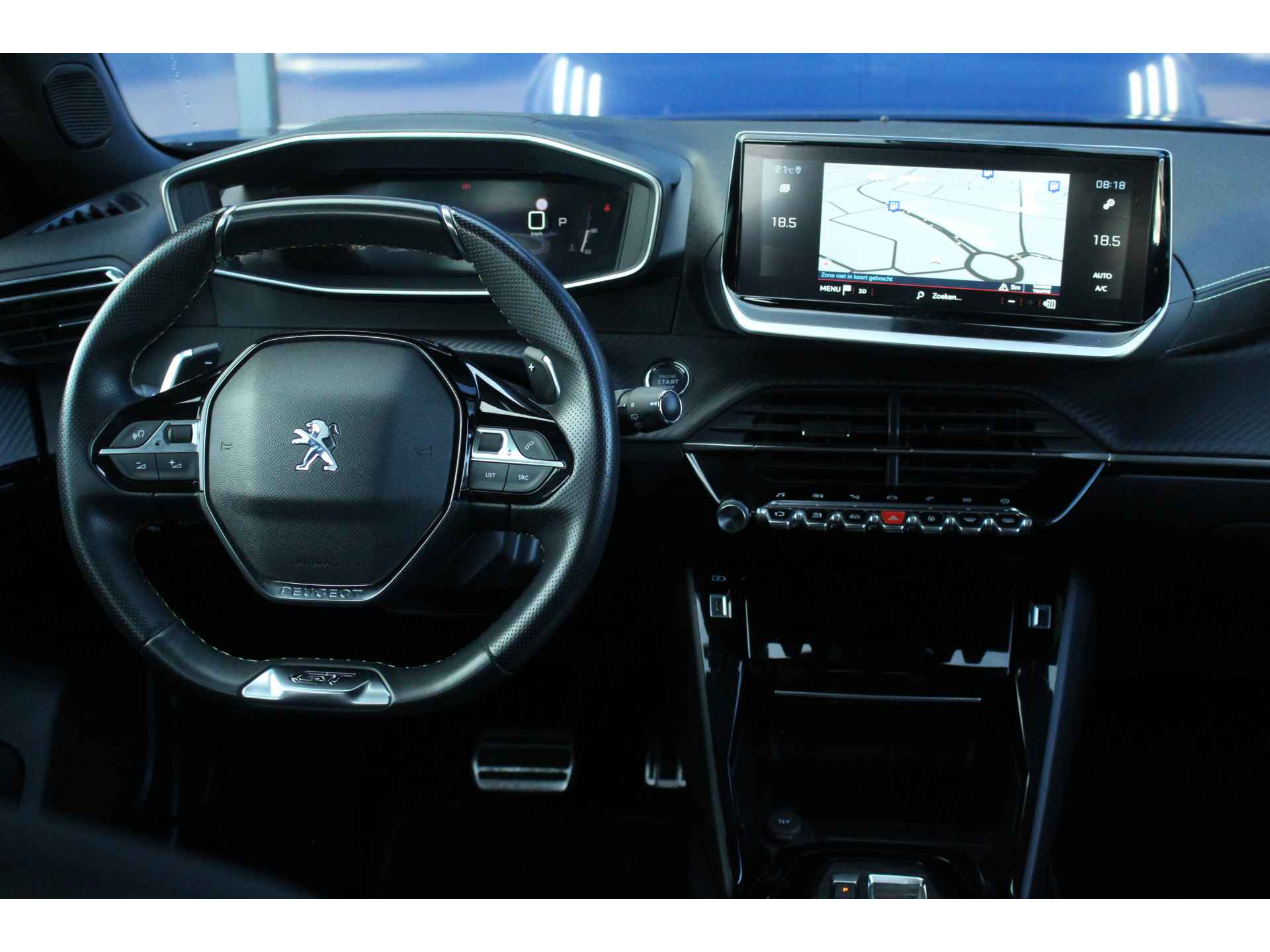 Peugeot 2008 1.2 GT 155PK | Dode hoek det. | NAV | CAM | Carplay | LED | Donker Glas | 3-D Cockpit - 14/46