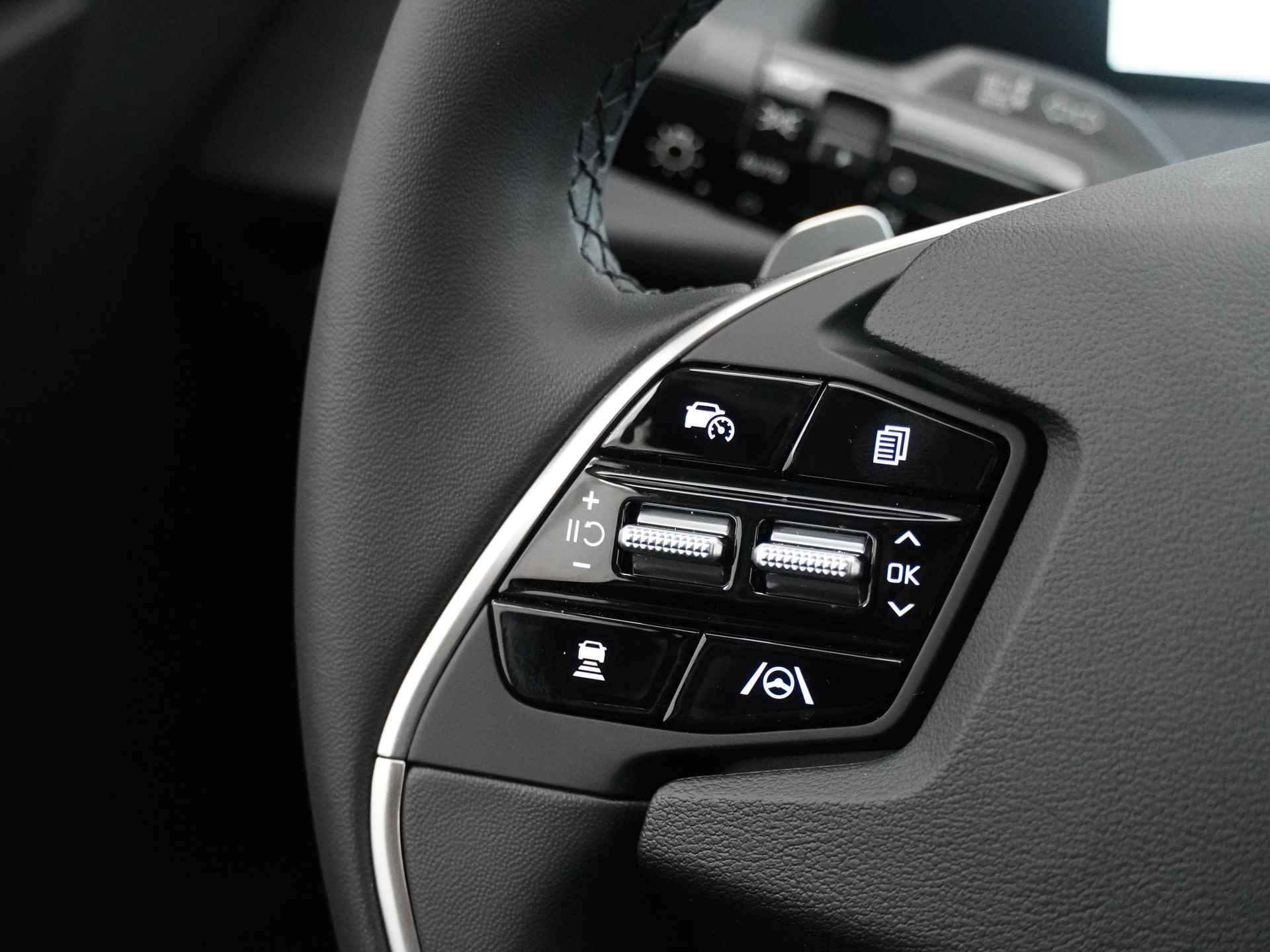 Kia Ev6 Light 58 kWh - Navigatie - Cruise Control - Apple CarPlay / Android Auto - Achteruitrijcamera - Parkeersensoren - Fabrieksgarantie tot 2031 - 27/47