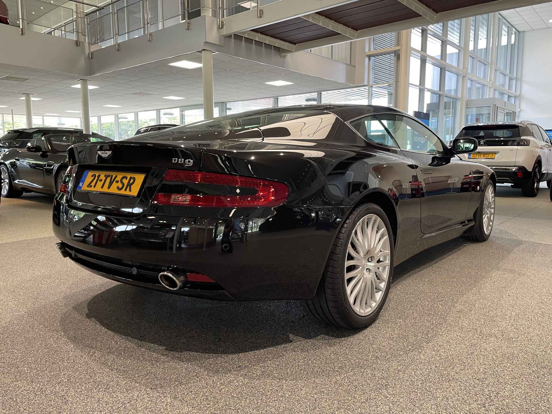 Aston Martin DB9 5.9 V12 Touchtronic, NL Auto, Nero Daytona - 3/16