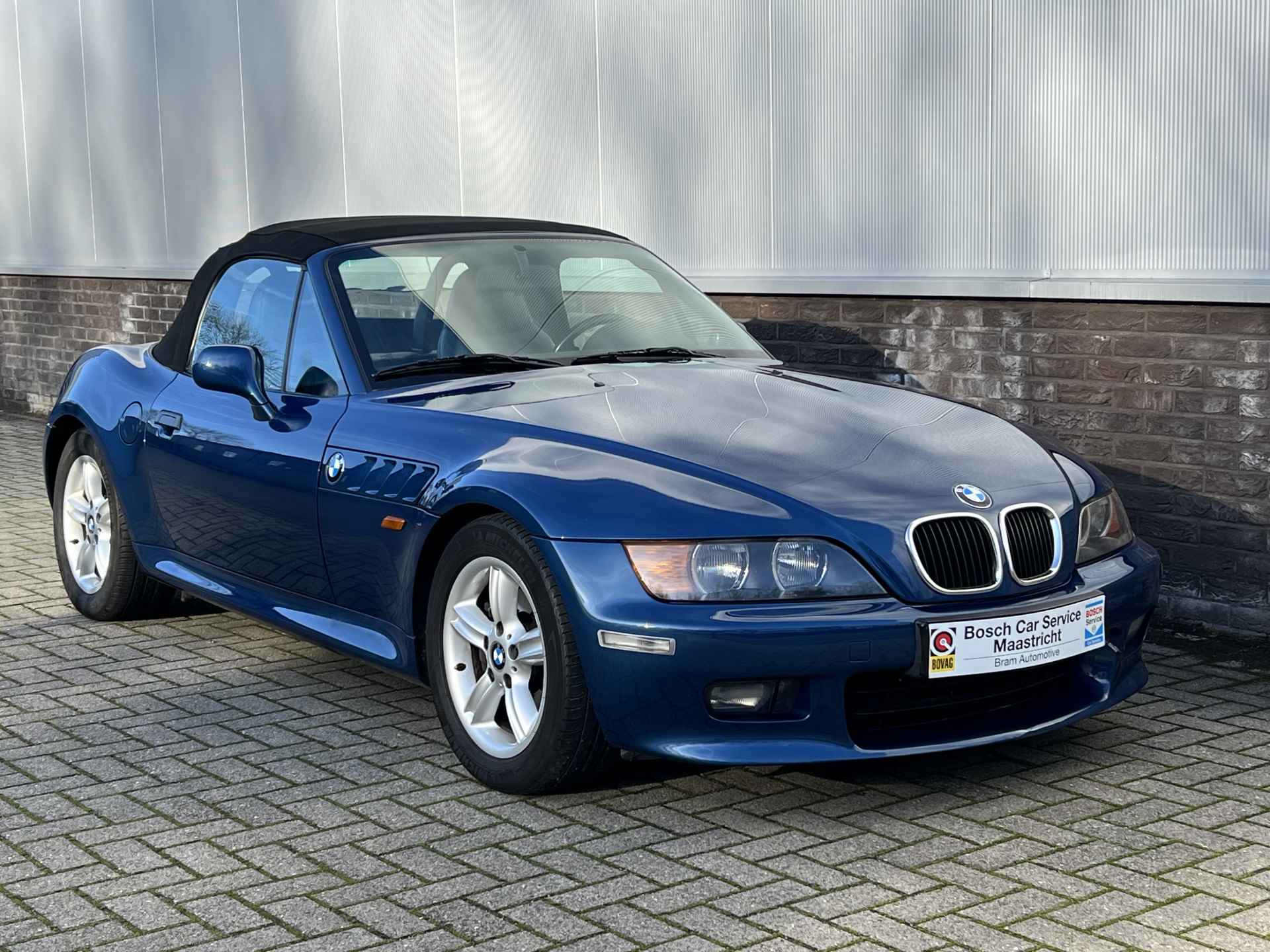 BMW Z3 Roadster 2.0 S | M-Sport | 1. Owner | Full service history | 2.0 S  Interesse, Proefrit? Bel of app met: 06-24 28 28 42 - 8/27