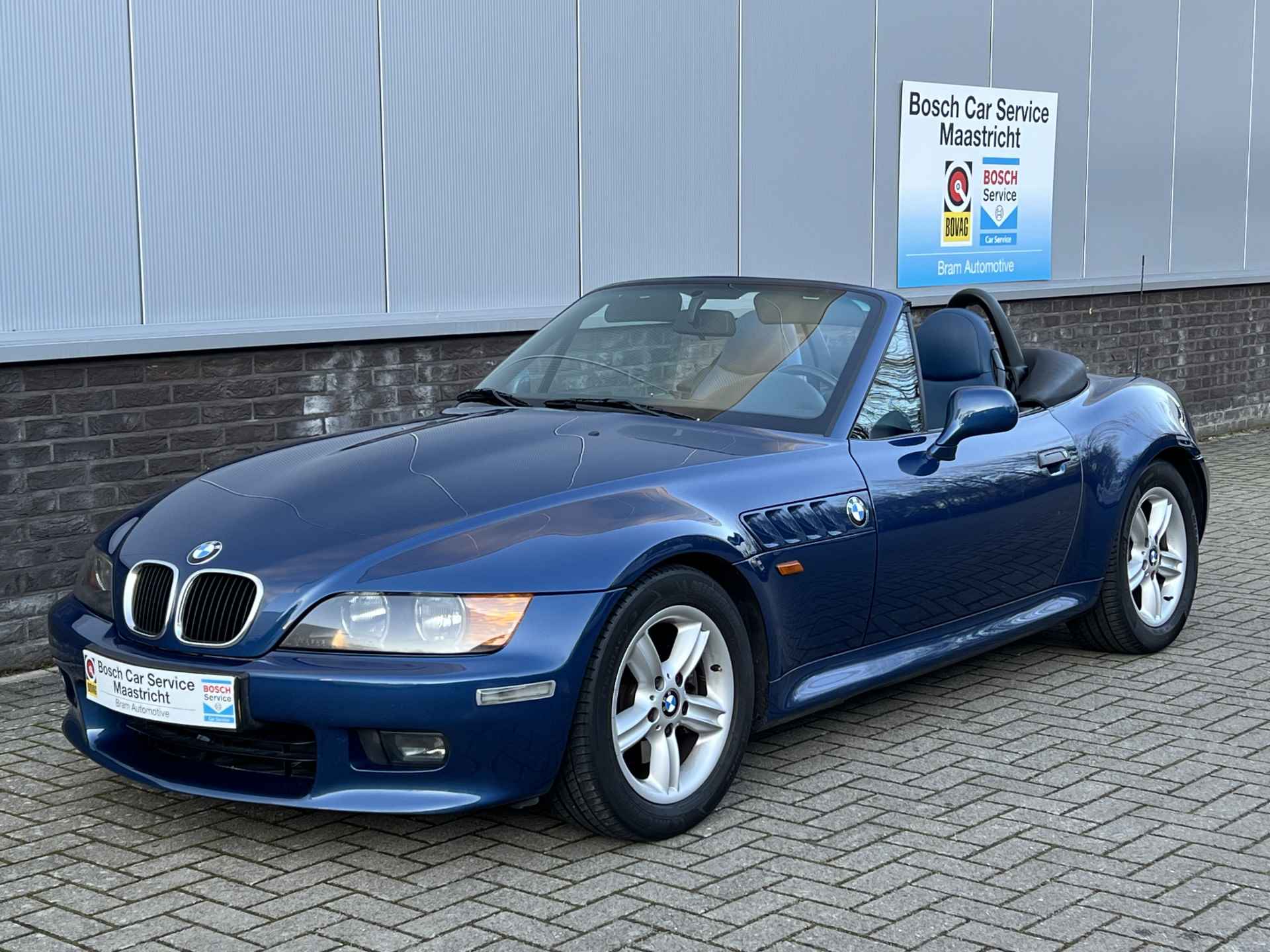 BMW Z3 Roadster 2.0 S | M-Sport | 1. Owner | Full service history | 2.0 S  Interesse, Proefrit? Bel of app met: 06-24 28 28 42 - 5/35