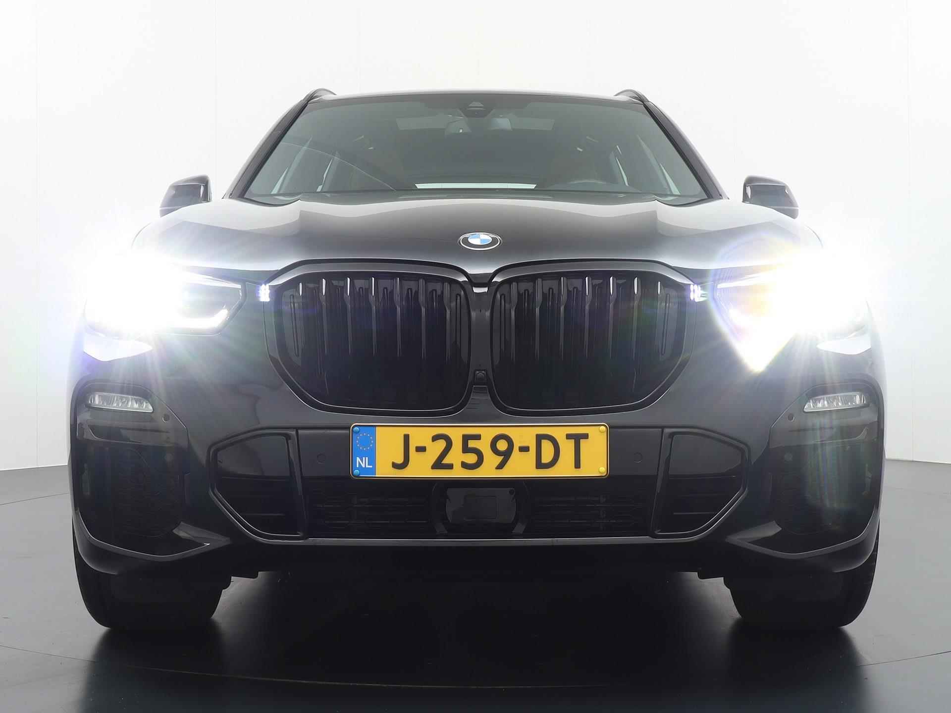 BMW X5 XDrive30d M SPORT High Executive | ELEK TREKHAAK | PANO | LEDER | - 4/56