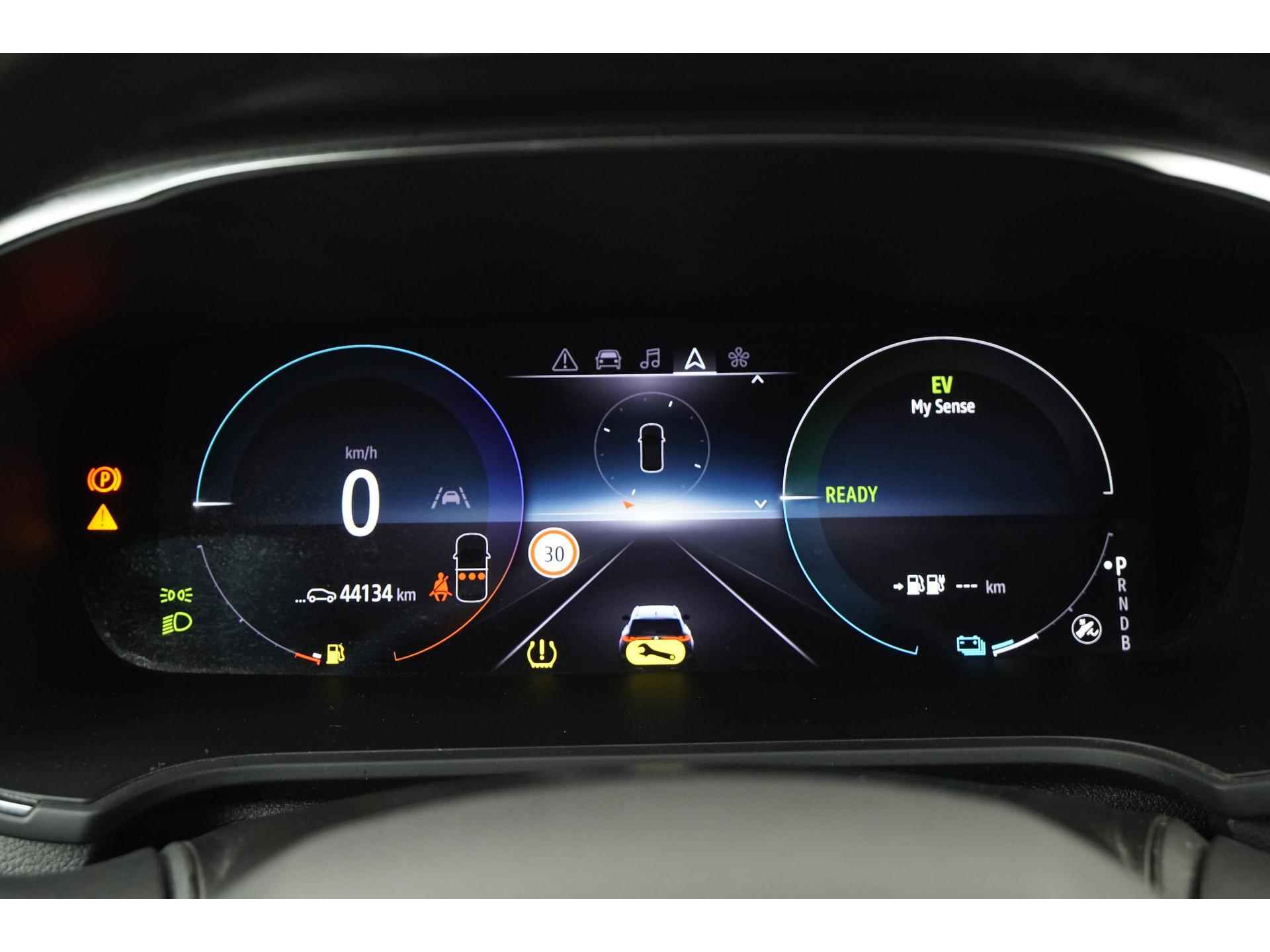 Renault Mégane Estate 1.6 E-Tech Plug-In Hybrid Intens | Head Up | Stoelverwarming | Zondag Open! - 9/43