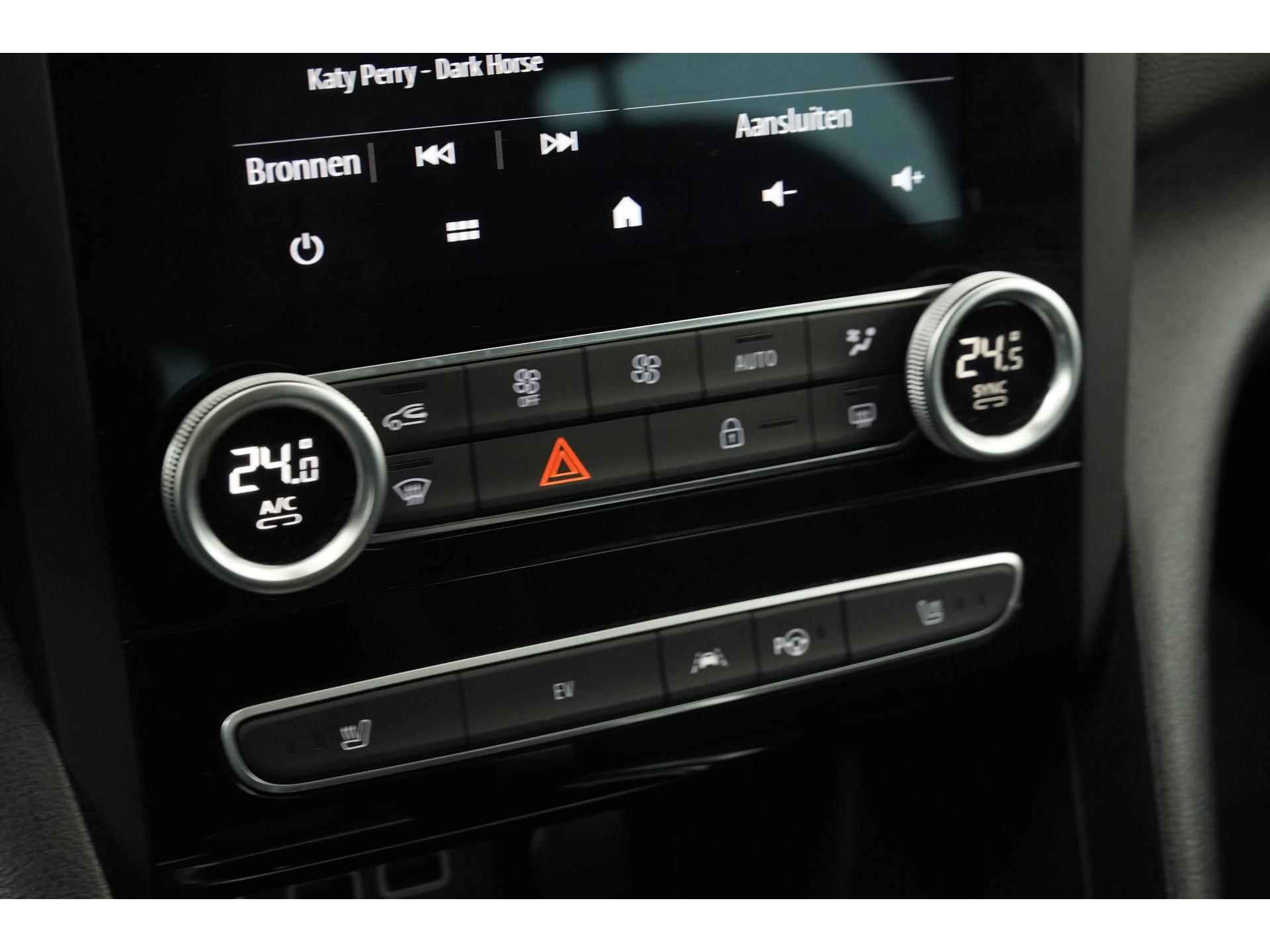 Renault Mégane Estate 1.6 E-Tech Plug-In Hybrid Intens | Head Up | Stoelverwarming | Zondag Open! - 11/43
