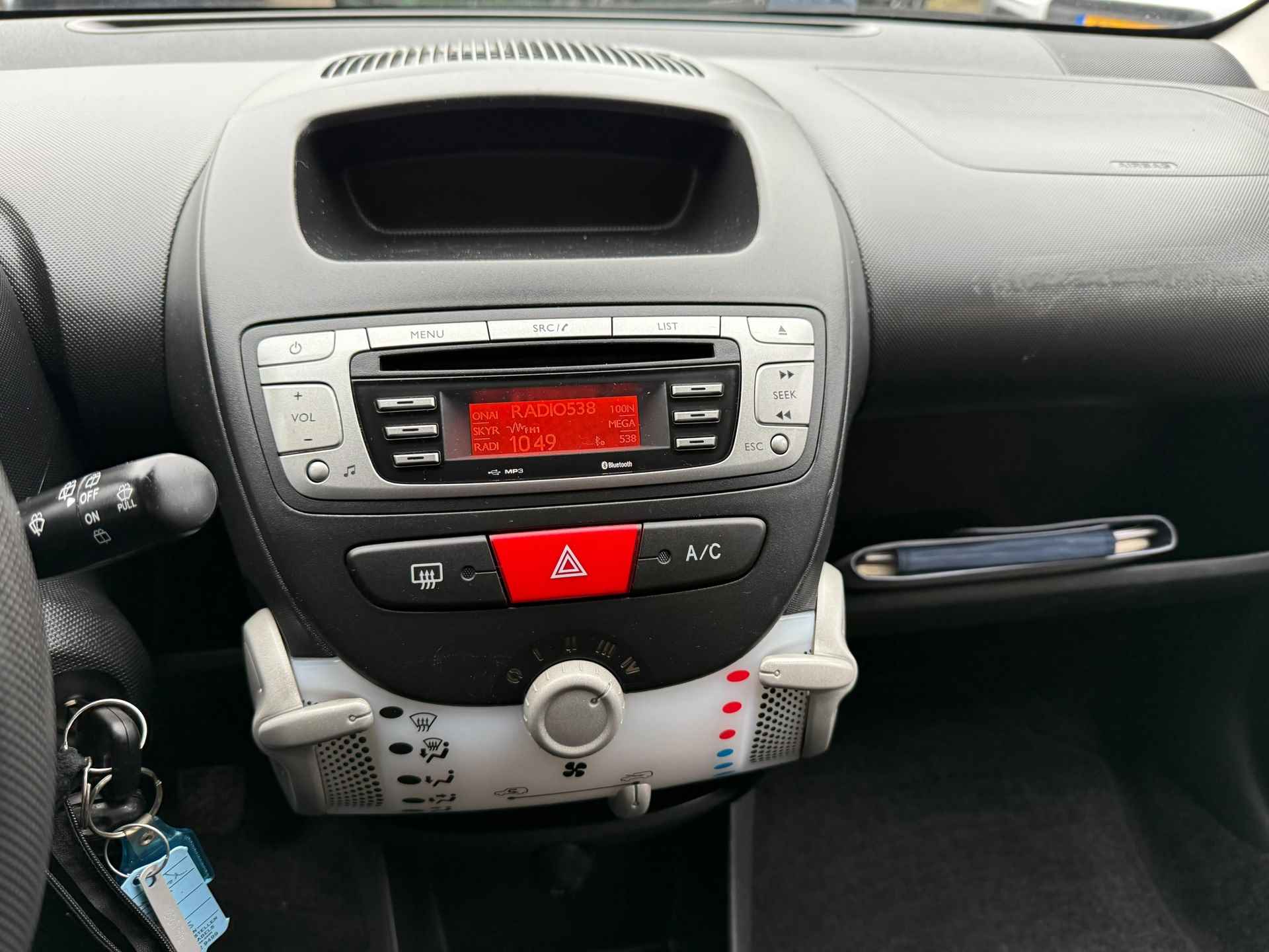 Peugeot 107 1.0 Active Airco Elektrische Ramen 5d Nieuwe Apk - 12/16