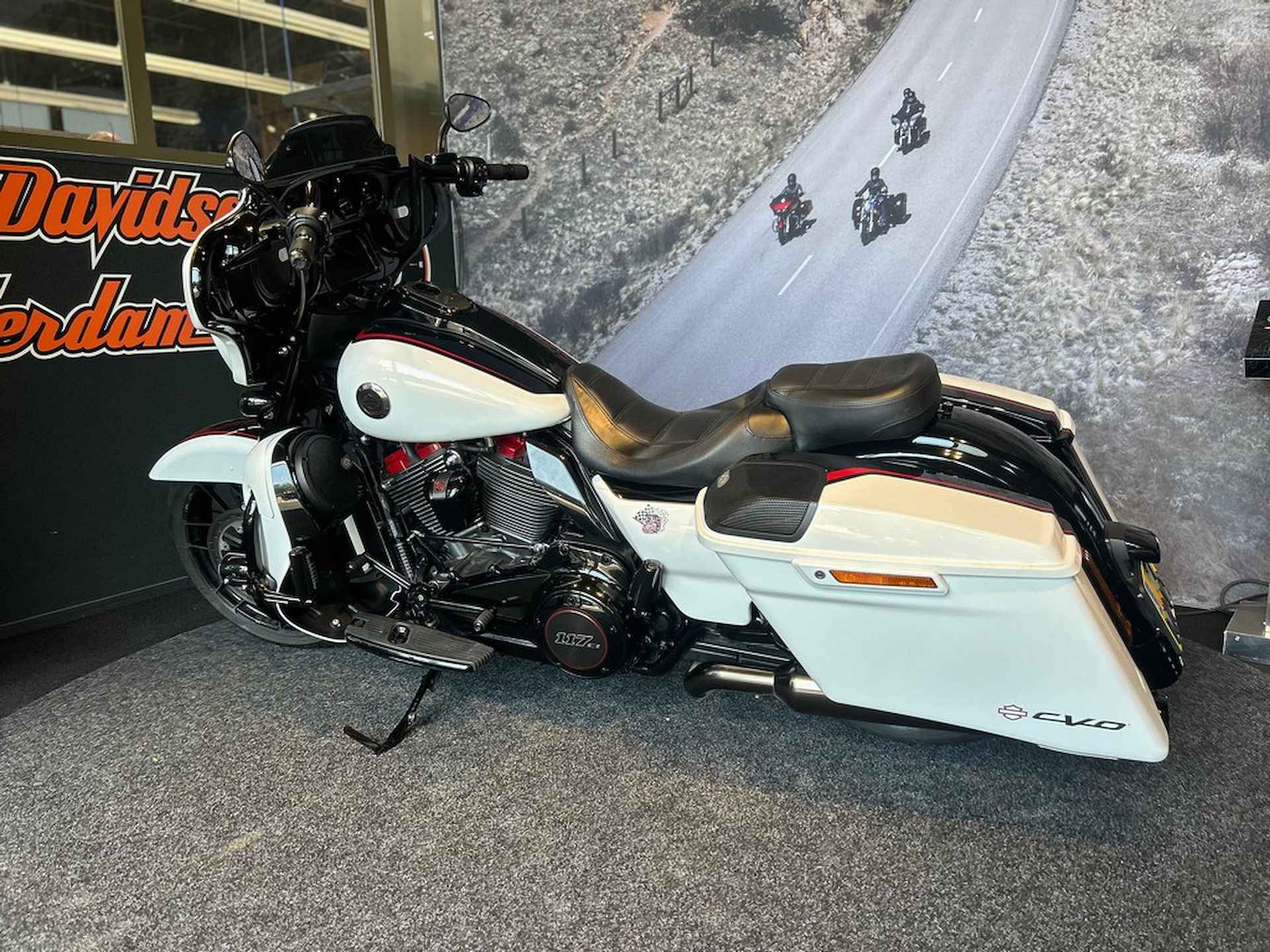 Harley-Davidson FLHXSE CVO STREET GLIDE - 7/13