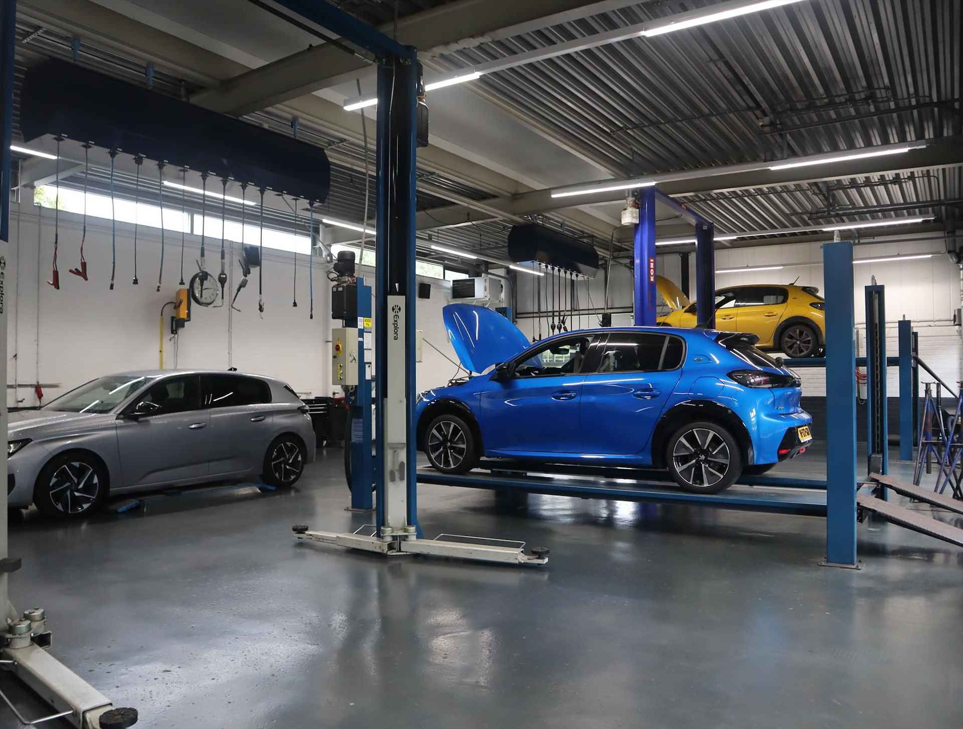 PEUGEOT 3008 EV GT 73 kWh 210PK Automaat, Rijklaarprijs, Trekhaak  Leder Stoelverwarming Stoelventilatie Panoramadak Warmtepomp - 78/79