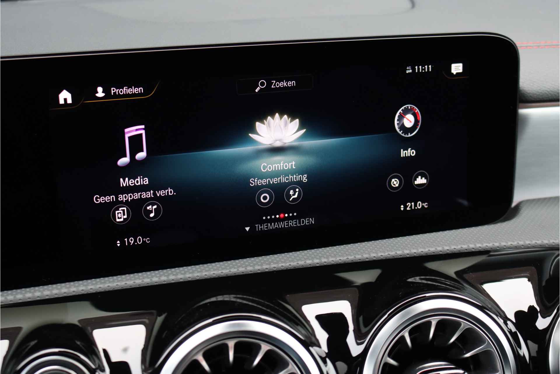 Mercedes-Benz CLA-Klasse Shooting Brake 250 e AMG Line Aut8, Distronic+, Head-up Display, Widescreen, Camera, Rijassistentiepakket, Sfeerverlichting, Carplay/Android Auto, Augmented Reality, Etc. - 44/45