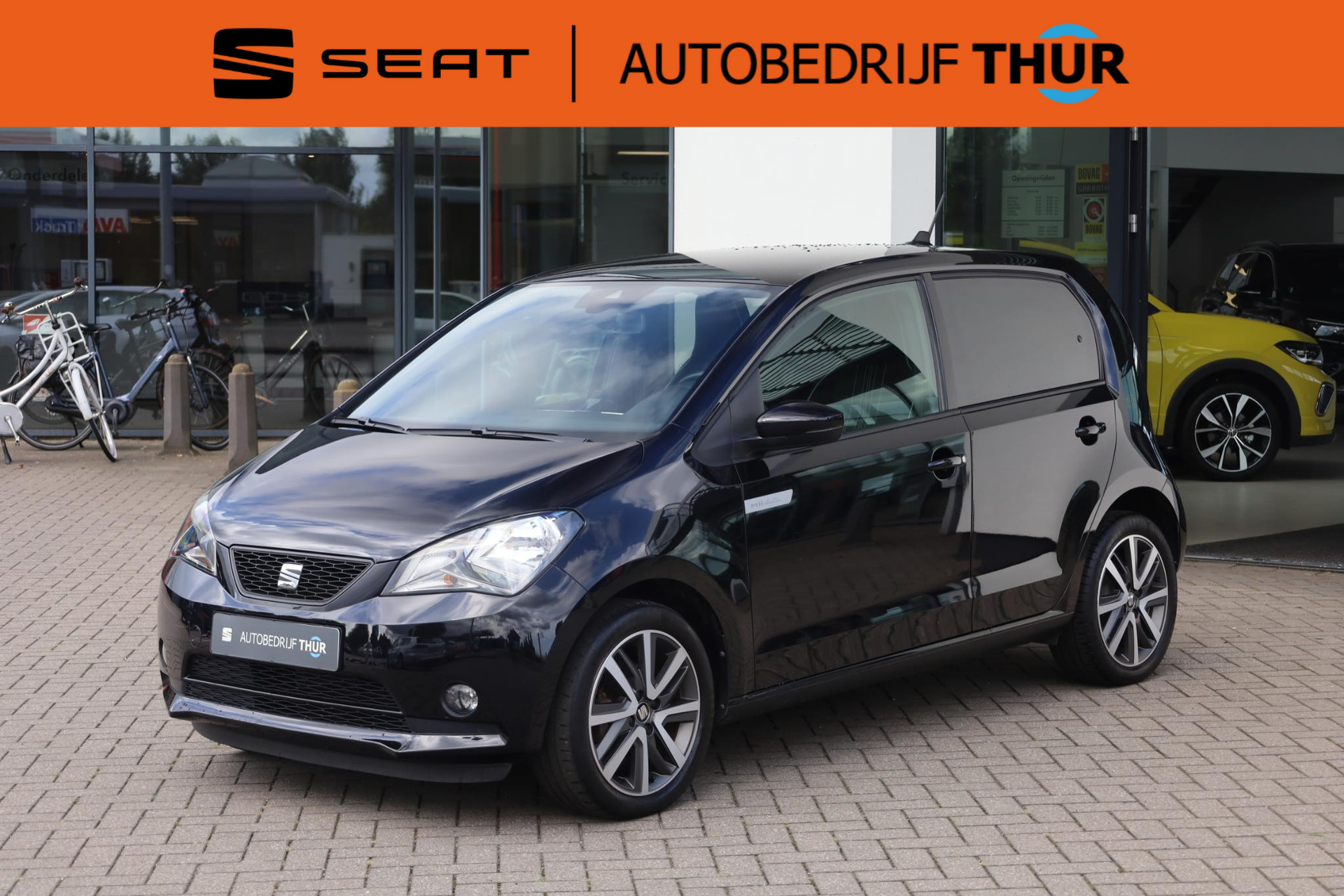 SEAT Mii Electric electric Plus 83PK / 61kW, Climatronic, lederen stuurwiel, privacy glas, parkeersensoren achter, stoelverwarming, voorruitverwarming, lane assist, licht en regensensor, elektrische verstelbare en verwarmbare spiegels